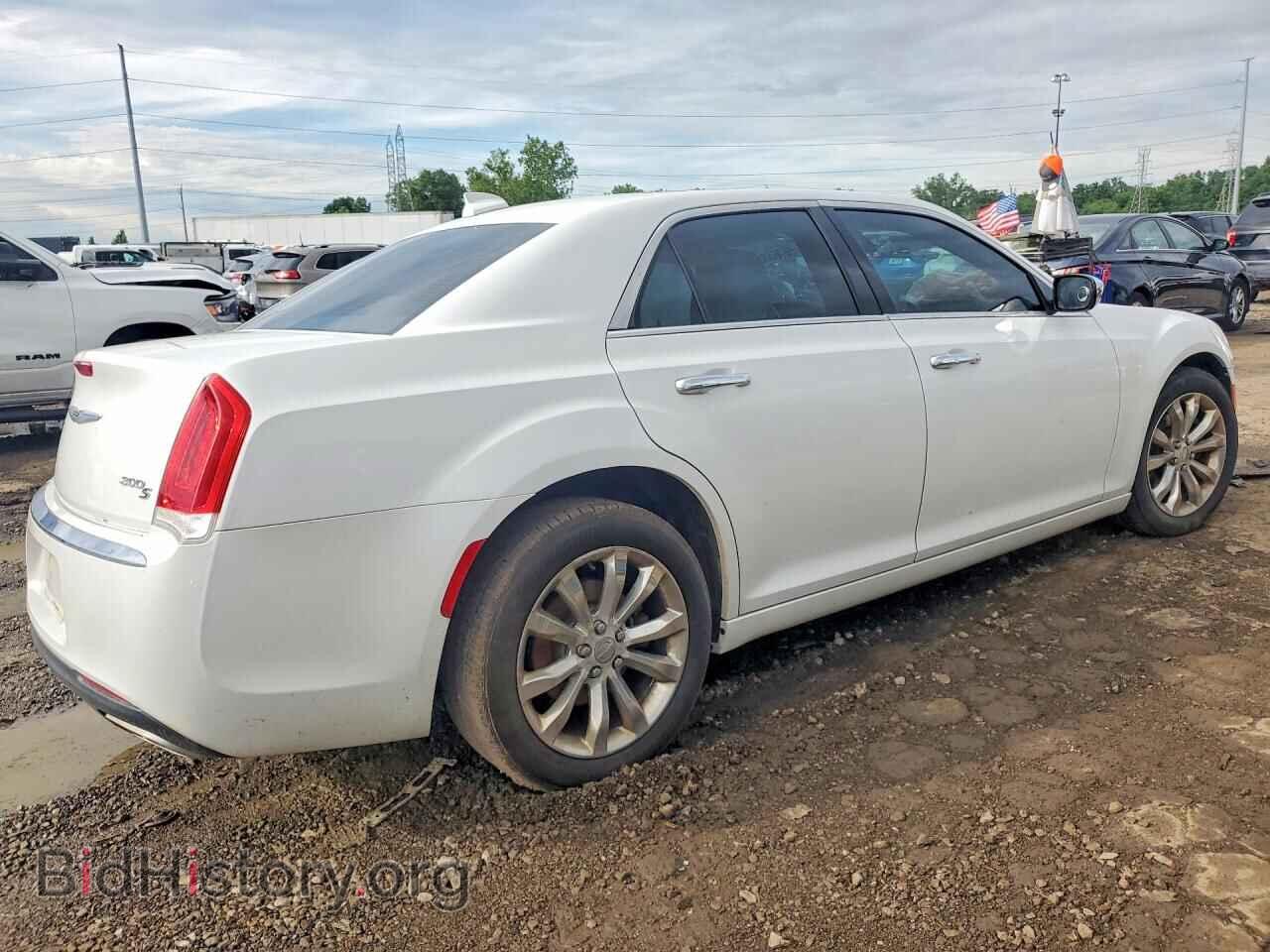 2015 CHRYSLER 300 - VIN: 2C3CCAKG9FH793263 - Фото 3