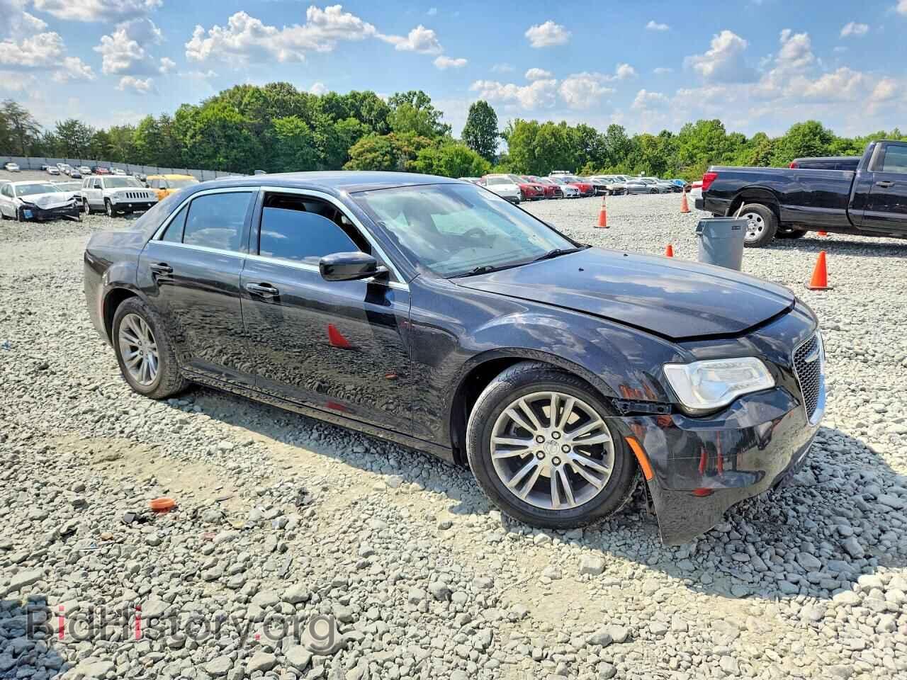 2017 CHRYSLER 300 - VIN: 2C3CCAAG8HH593897 - Photo 4