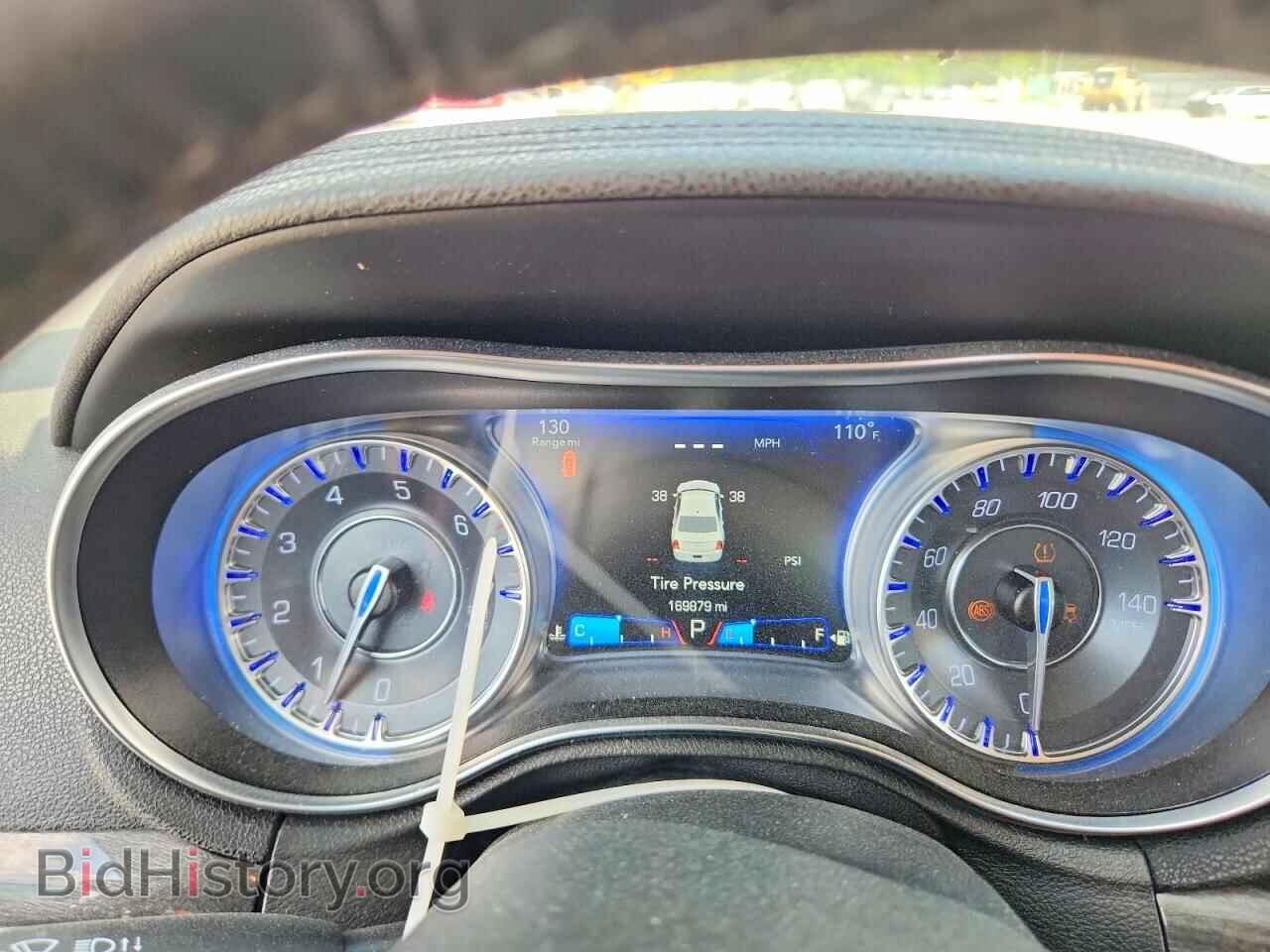 2017 CHRYSLER 300 - VIN: 2C3CCAAG8HH593897 - Photo 9