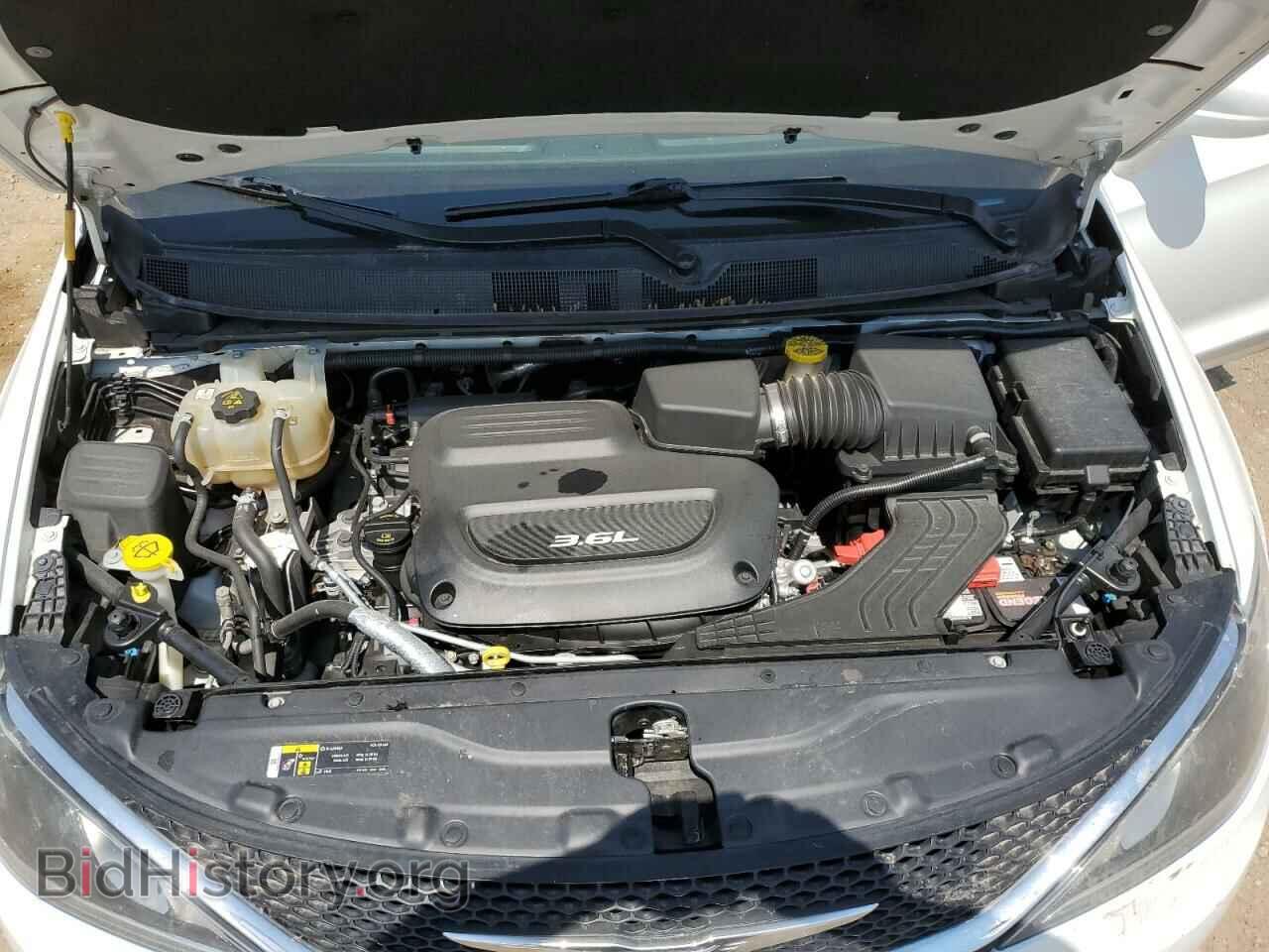 2018 CHRYSLER PACIFICA - VIN: 2C4RC1EG8JR149953 - Photo 12