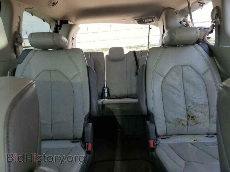 2018 Chrysler PACIFICA (VIN 2C4RC1EG8JR149953) — photo 10 of 14
