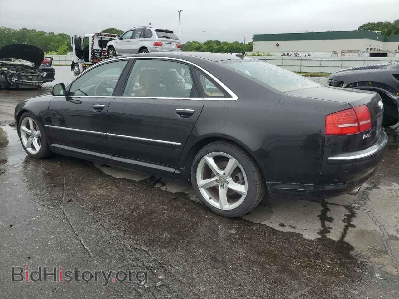 2010 AUDI A8 - VIN: WAURVAFA0AN006445 - Фото 2