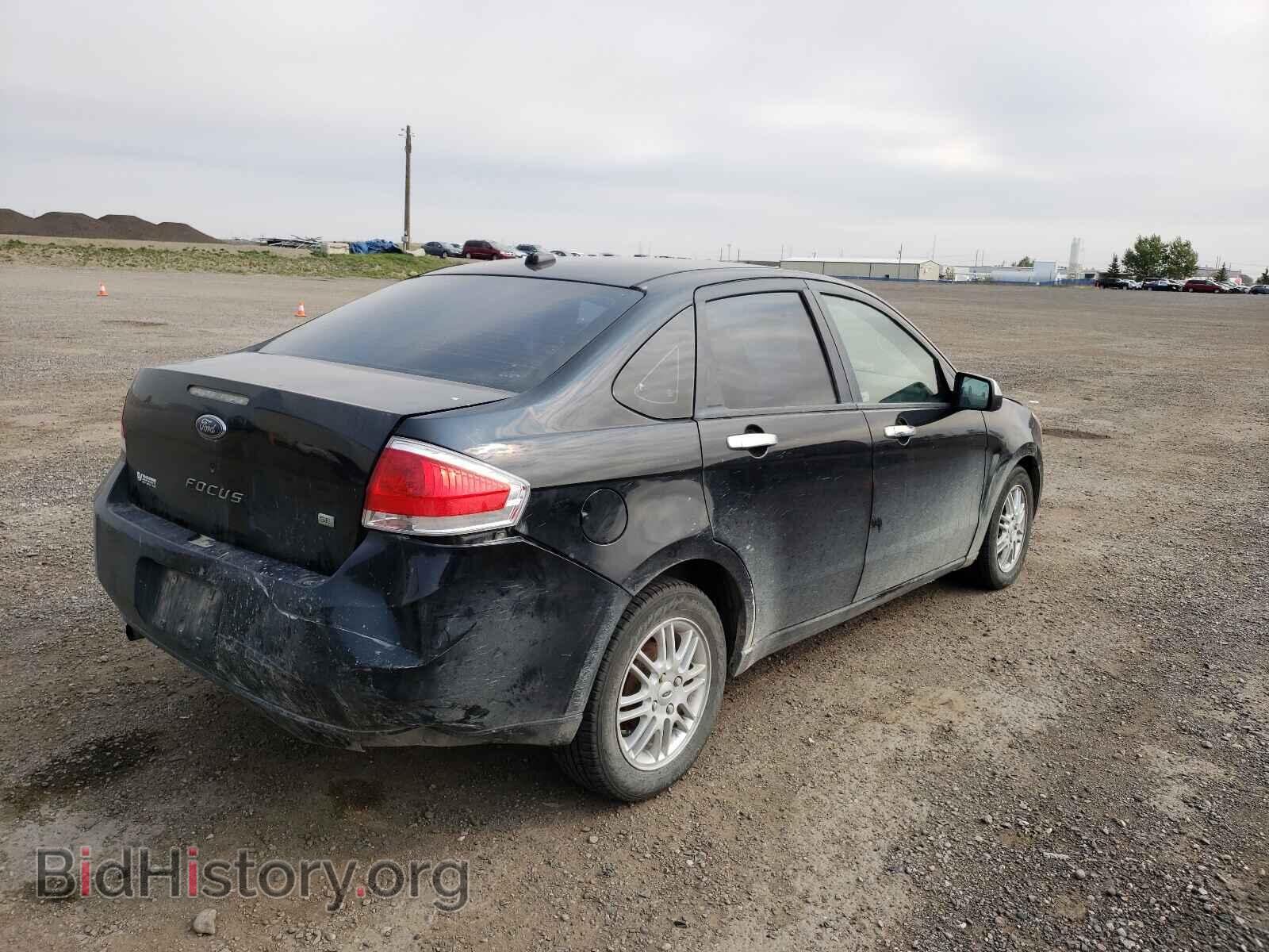 2009 FORD FOCUS - VIN: 1FAHP35N79W132421 - Фото 4