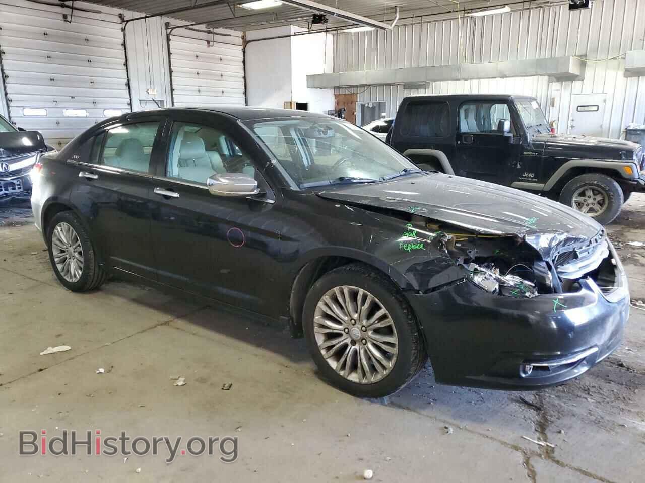 2012 CHRYSLER 200 - VIN: 1C3CCBCB0CN263159 - Фото 4