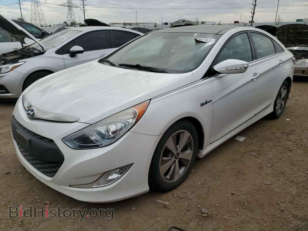Фотография KMHEC4A48BA006935 - HYUNDAI SONATA 2011