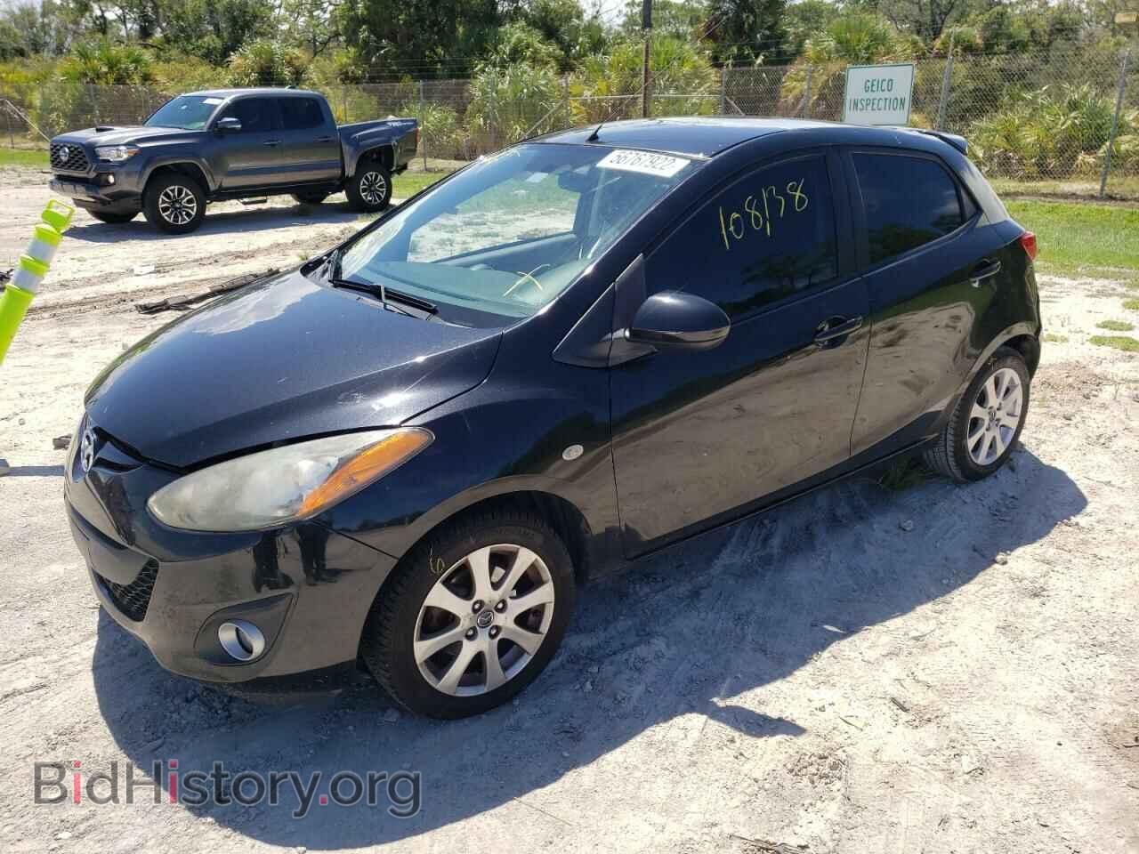 2014 MAZDA 2 - VIN: JM1DE1LY4E0176888 - Photo 2