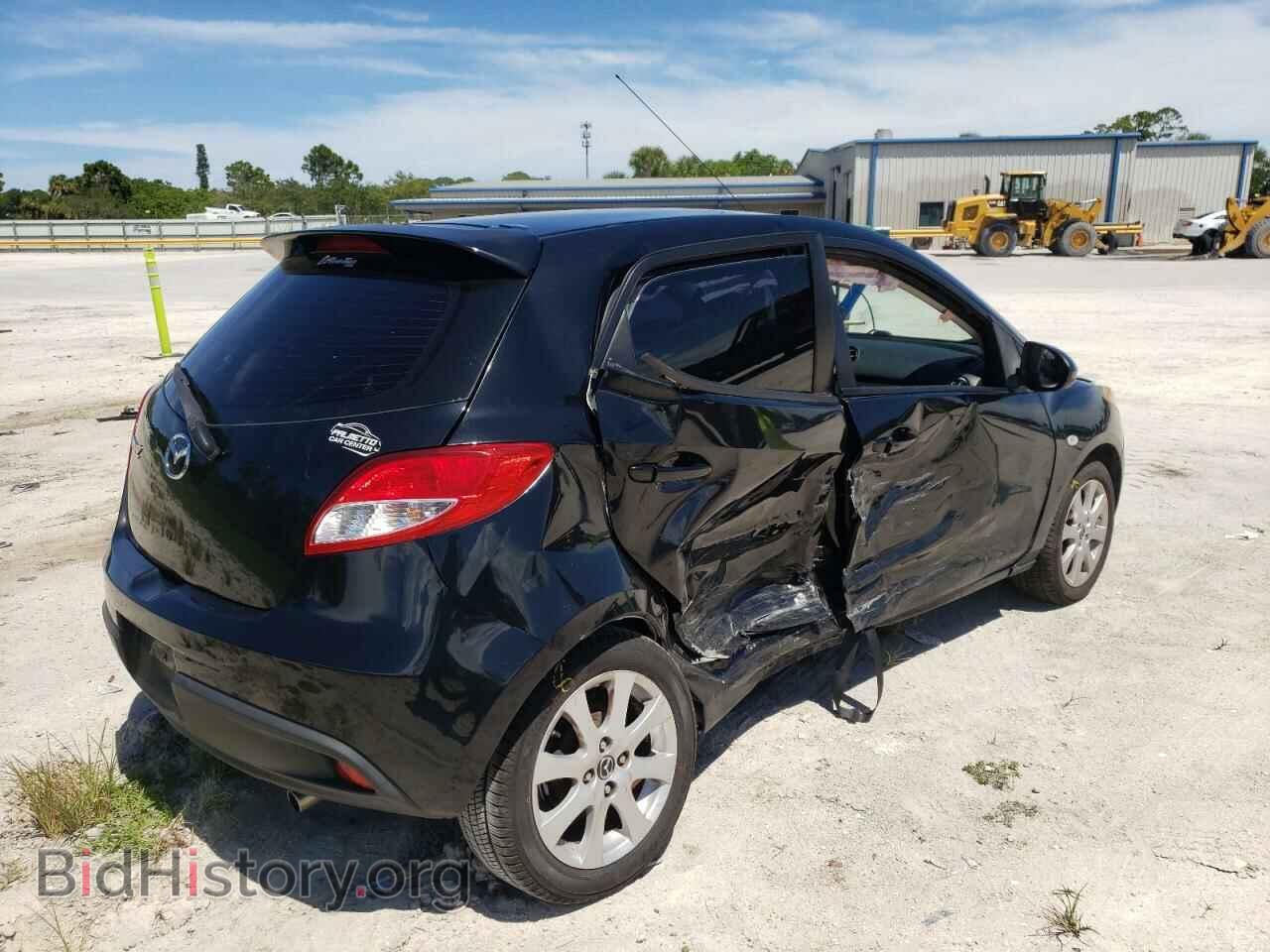 2014 MAZDA 2 - VIN: JM1DE1LY4E0176888 - Photo 4
