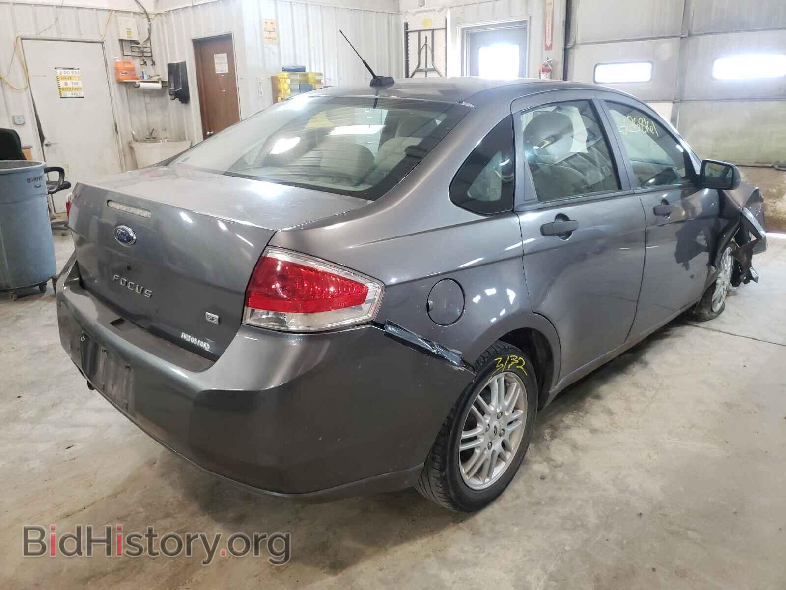 2009 FORD FOCUS - VIN: 1FAHP35N29W209860 - Photo 4