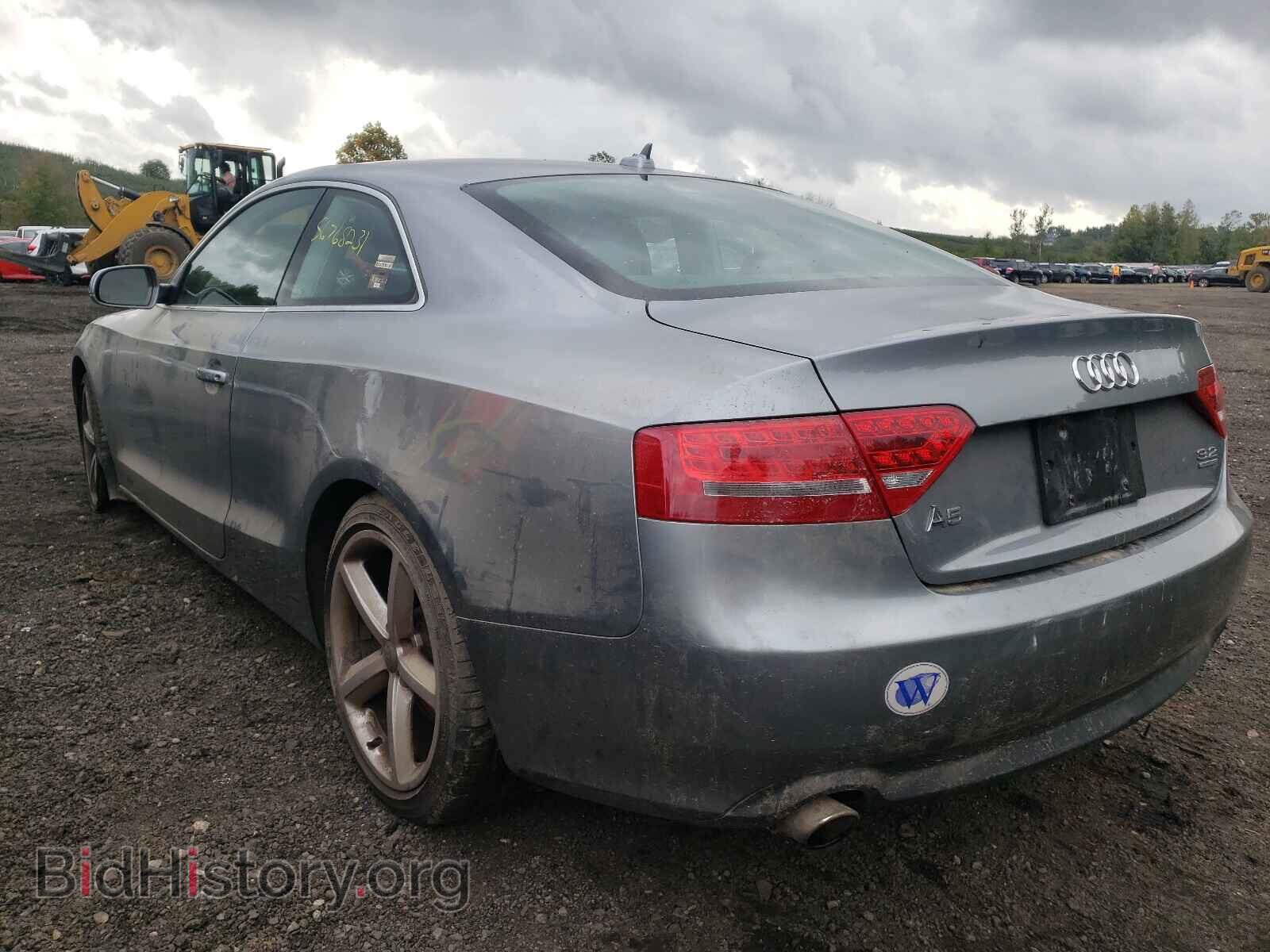 2010 AUDI A5 - VIN: WAUCKAFR2AA041807 - Фото 3