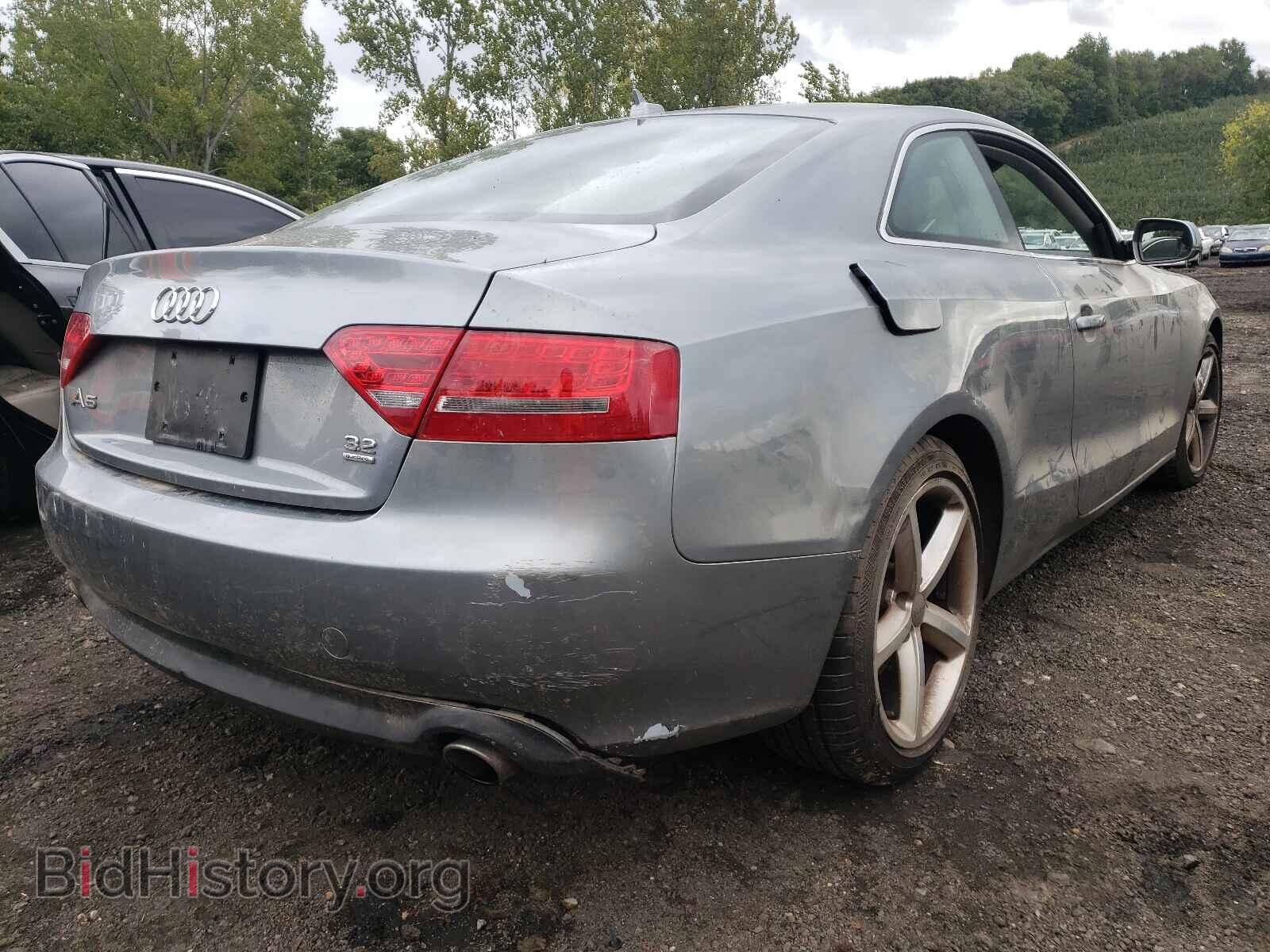 2010 AUDI A5 - VIN: WAUCKAFR2AA041807 - Фото 4