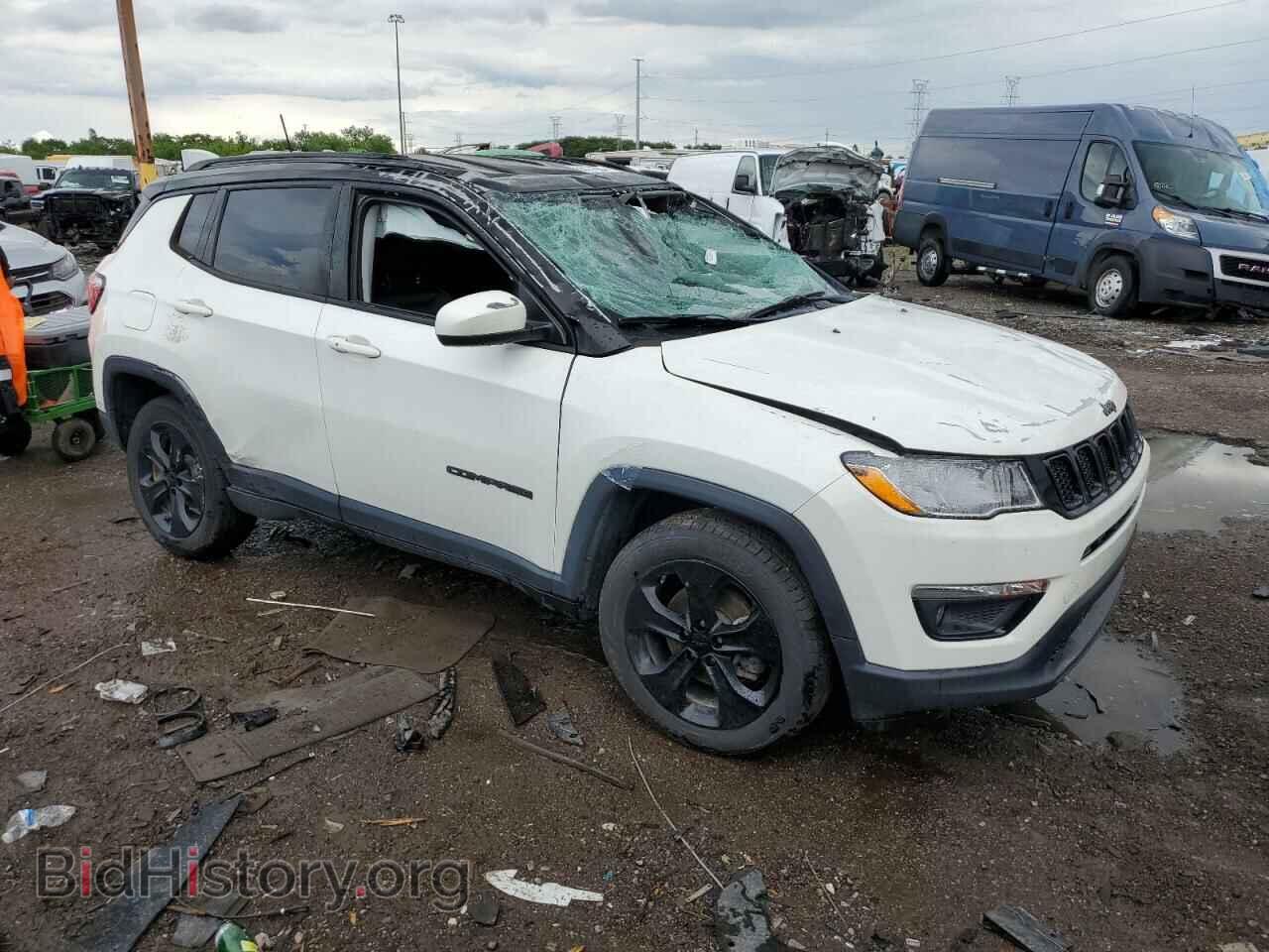 2018 JEEP COMPASS - VIN: 3C4NJDBB8JT480964 - Фото 4