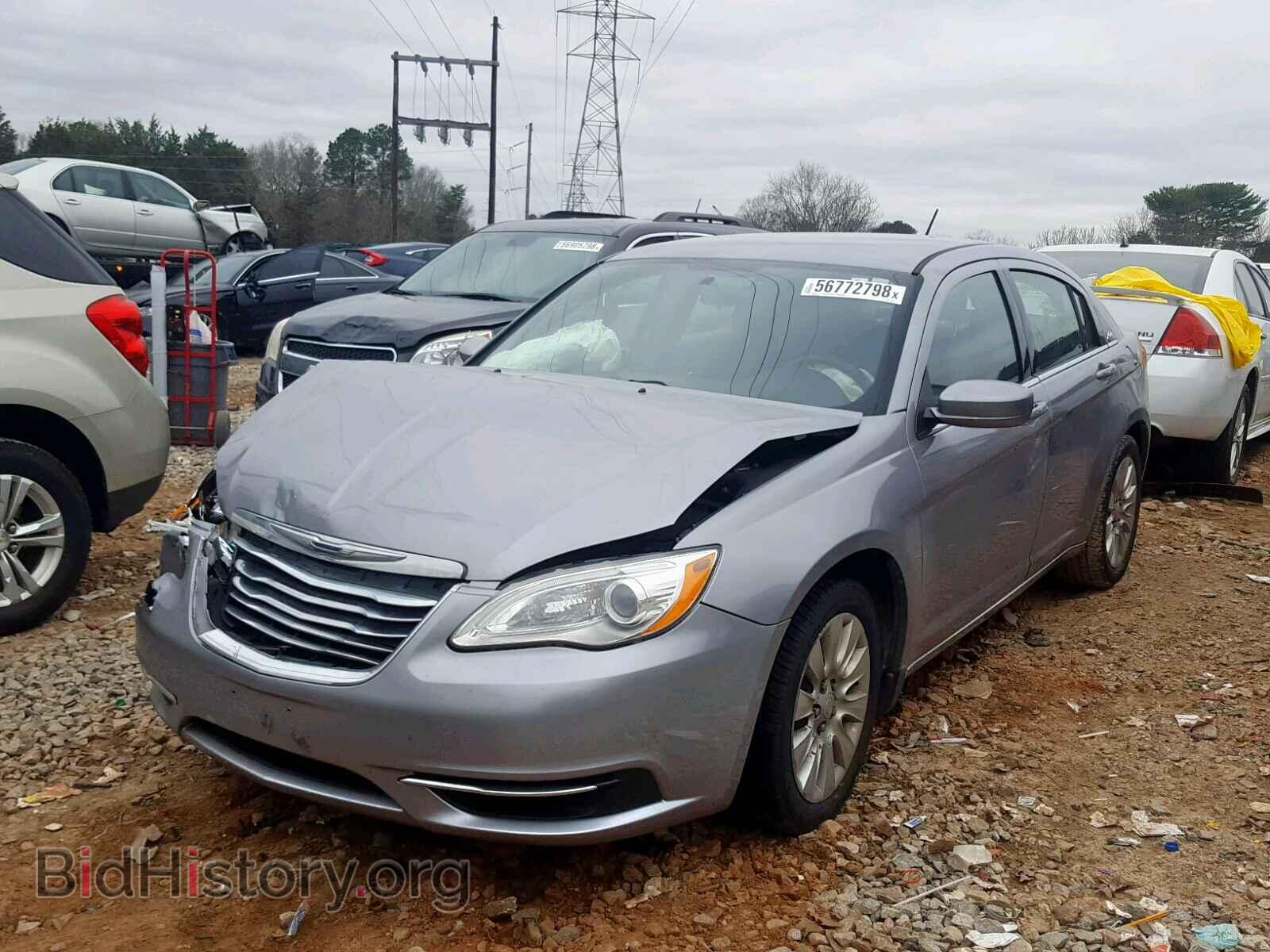 2013 CHRYSLER 200 - VIN: 1C3CCBAB6DN641697 - Фото 2