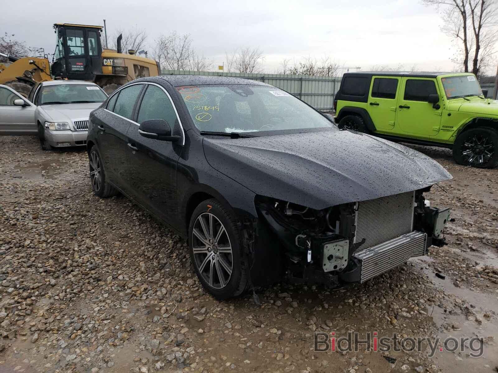 Photo LYV402HK1HB151849 - VOLVO S60 2017