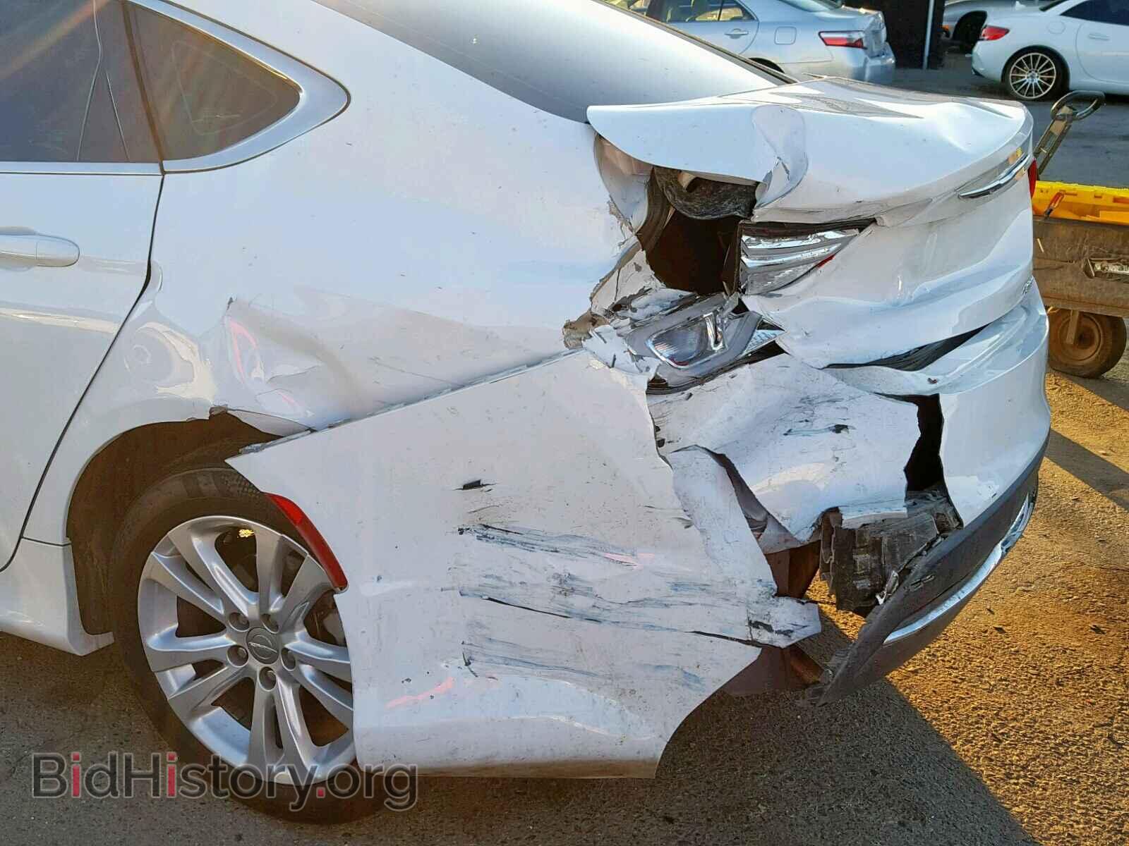 2016 CHRYSLER 200 - VIN: 1C3CCCABXGN142377 - Photo 9