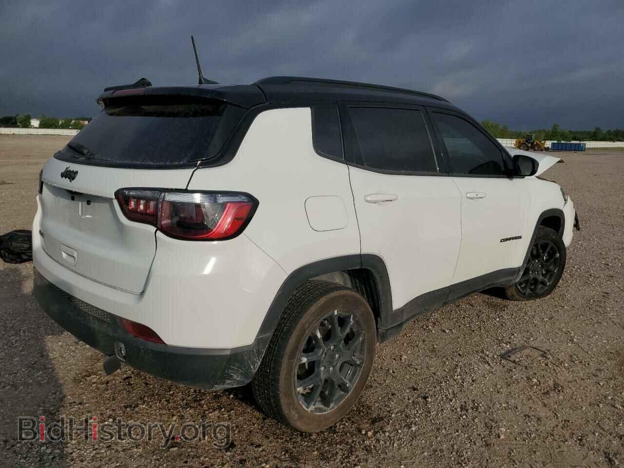 2024 JEEP COMPASS - VIN: 3C4NJDBN1RT162366 - Фото 3
