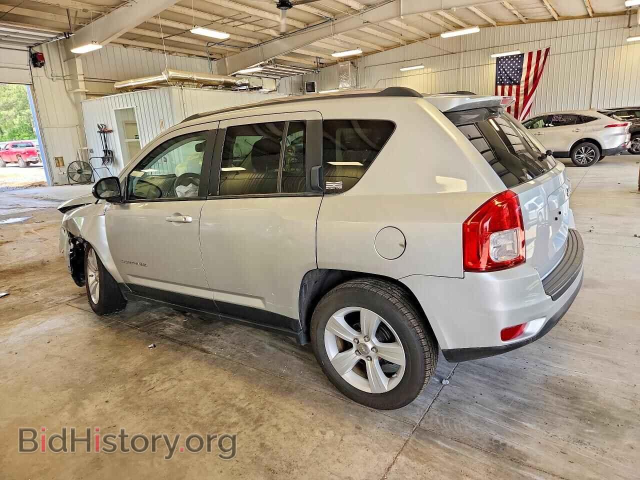 2012 JEEP COMPASS - VIN: 1C4NJCEB5CD602288 - Photo 2