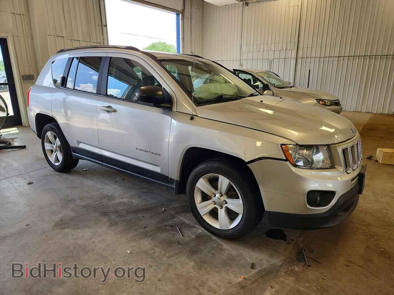 2012 JEEP COMPASS - VIN: 1C4NJCEB5CD602288 - Photo 4