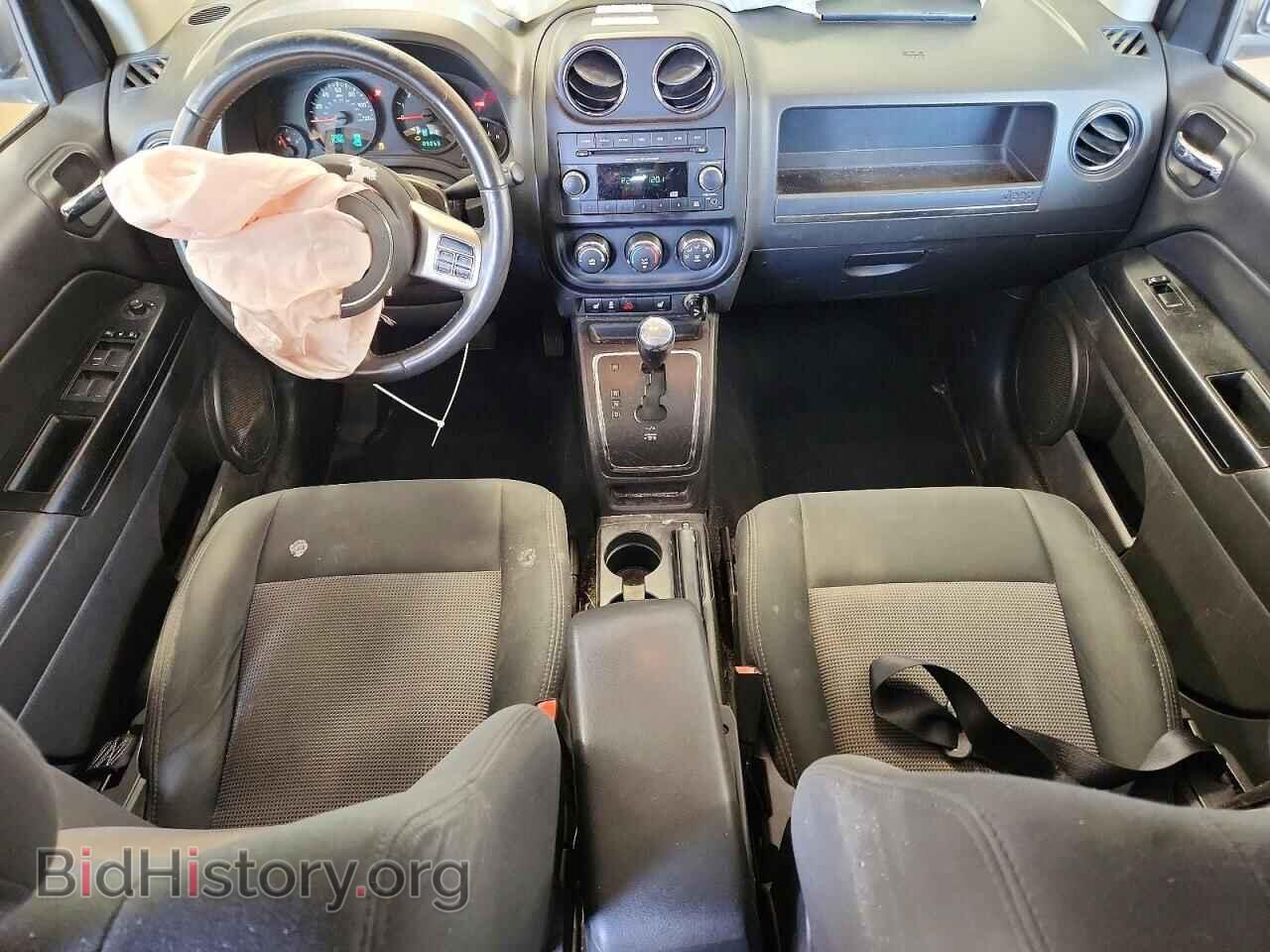 2012 JEEP COMPASS - VIN: 1C4NJCEB5CD602288 - Photo 8