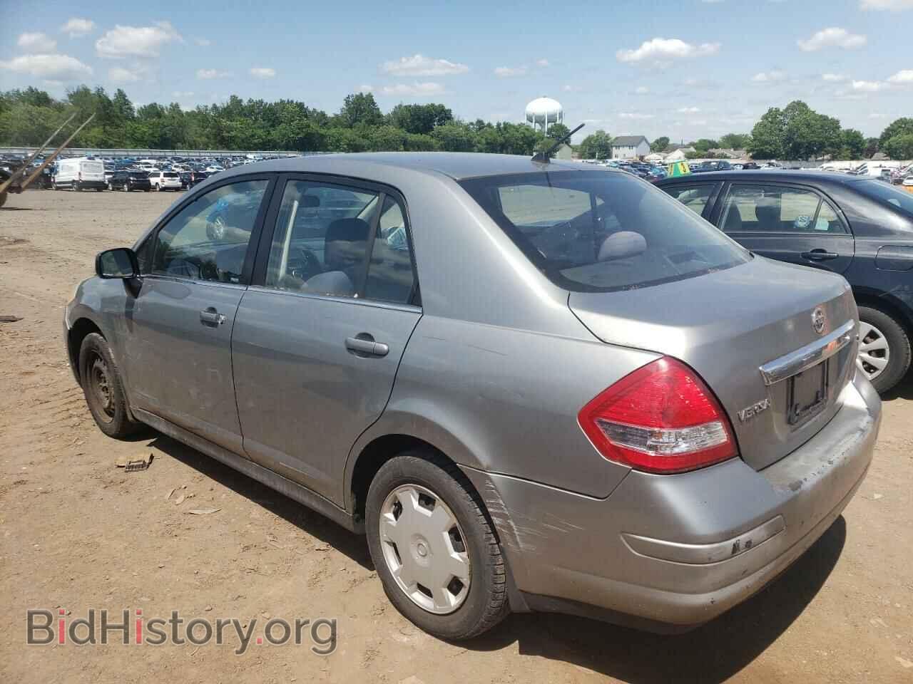 2007 NISSAN VERSA - VIN: 3N1BC11E27L425042 - Фото 2