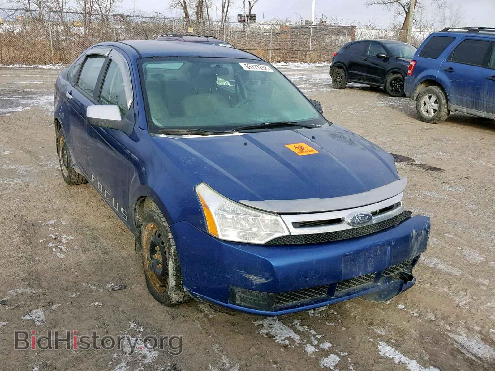 Photo 1FAHP34N88W117930 - FORD FOCUS 2008