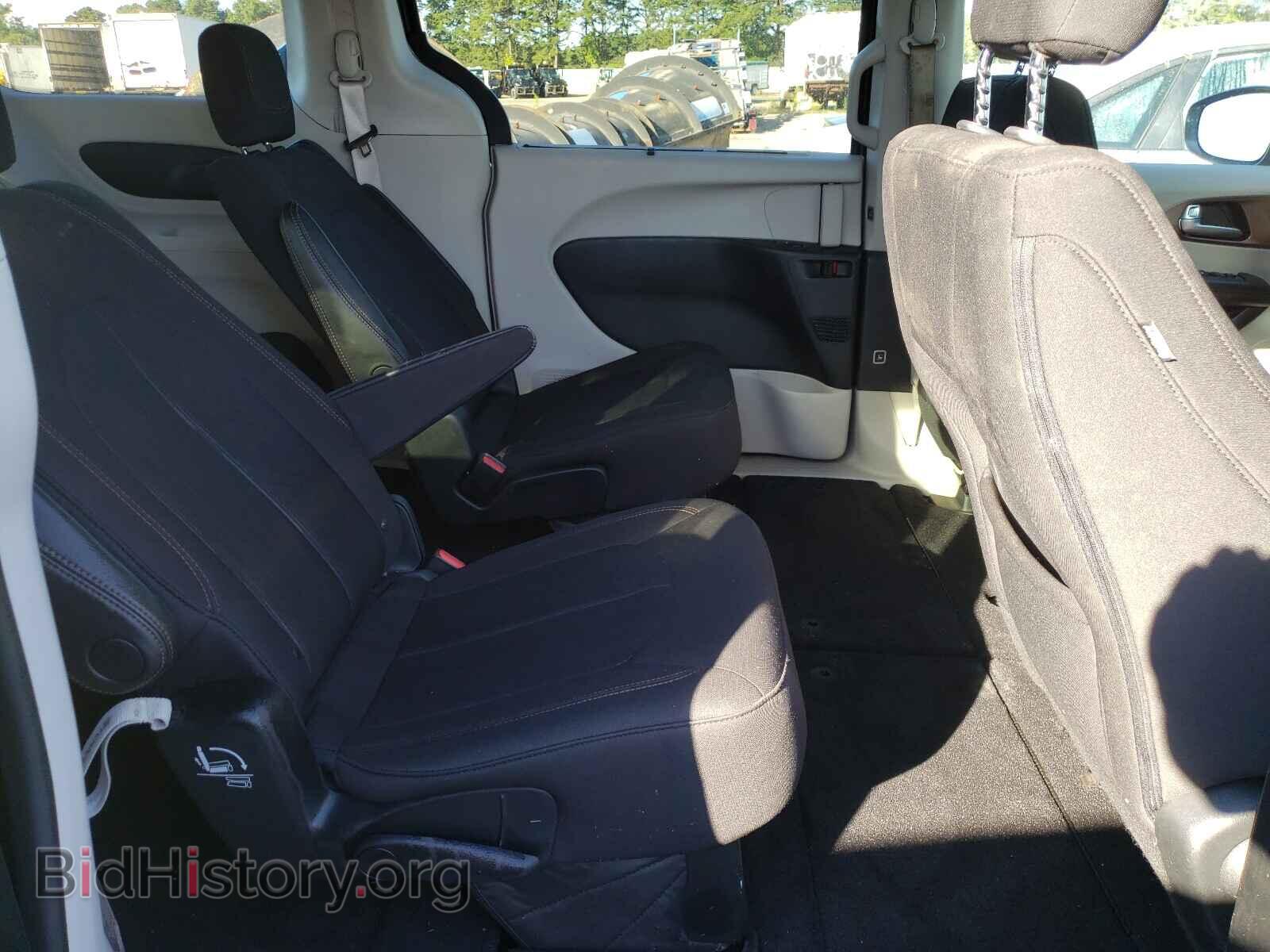 2018 CHRYSLER PACIFICA - VIN: 2C4RC1FG8JR123870 - Фото 6