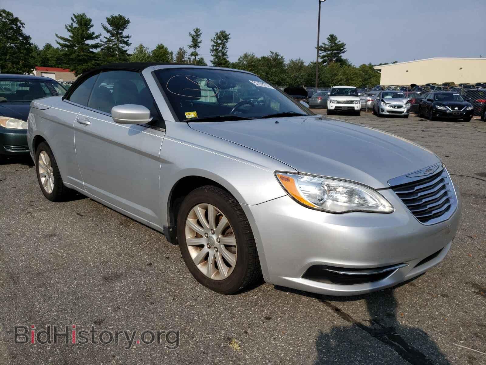 Photo 1C3BC2EG8BN530213 - CHRYSLER 200 2011