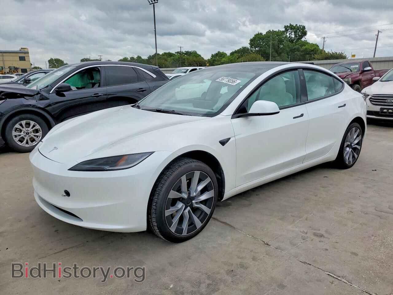Photo 5YJ3E1EA3RF832520 - TESLA MODEL 3 2024