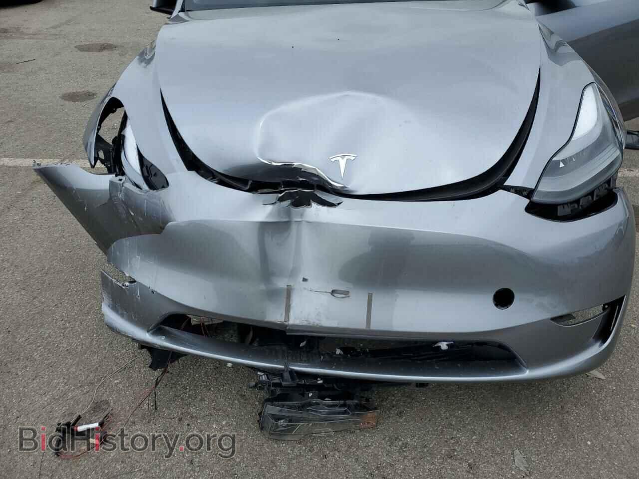2024 TESLA MODEL Y - VIN: 7SAYGDEF9RA307989 - Photo 11