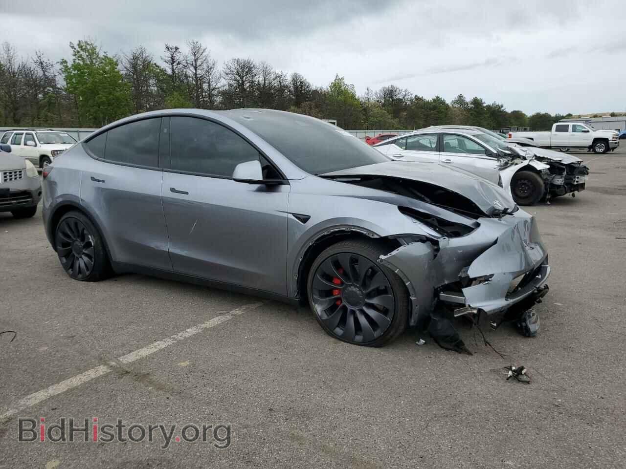 2024 TESLA MODEL Y - VIN: 7SAYGDEF9RA307989 - Photo 4