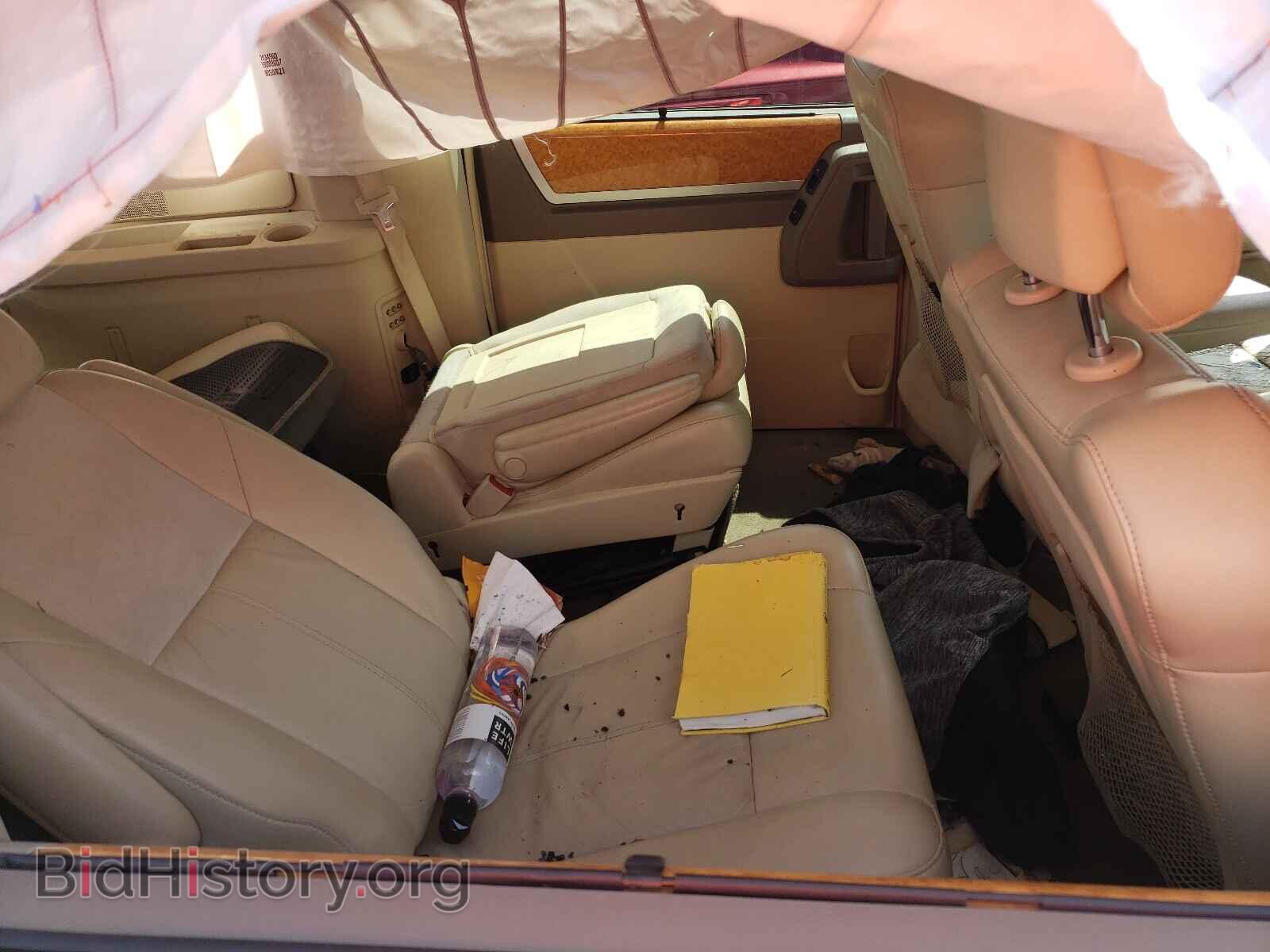 2010 CHRYSLER MINIVAN - VIN: 2A4RR7DX2AR375077 - Photo 6