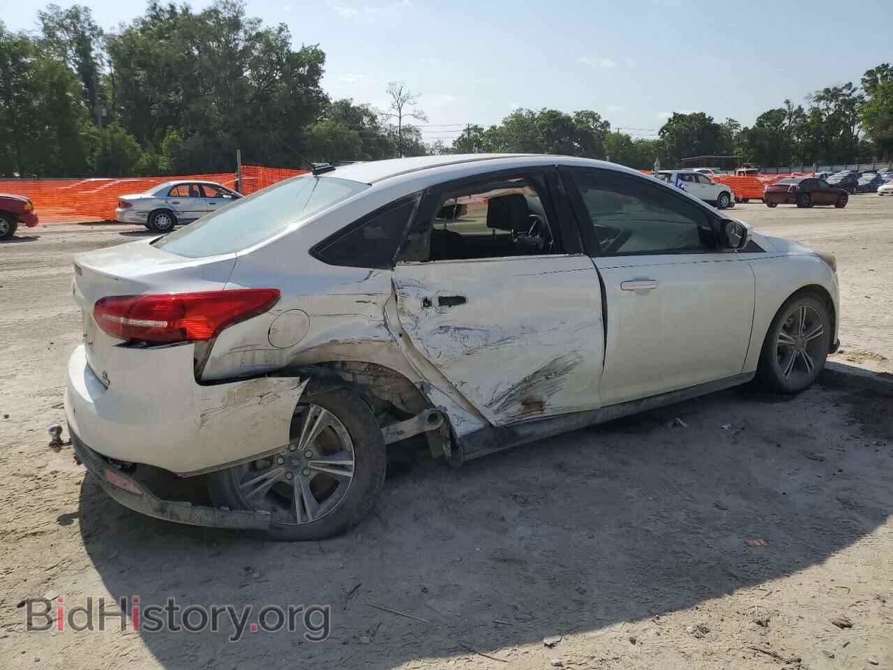 2017 FORD FOCUS - VIN: 1FADP3FE5HL275204 - Фото 3