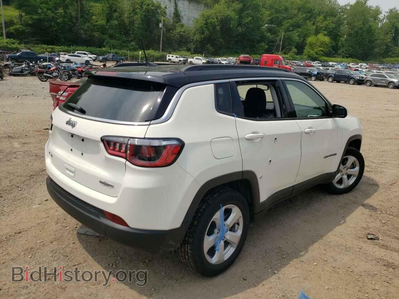 2019 JEEP COMPASS - VIN: 3C4NJDBB3KT682872 - Фото 3