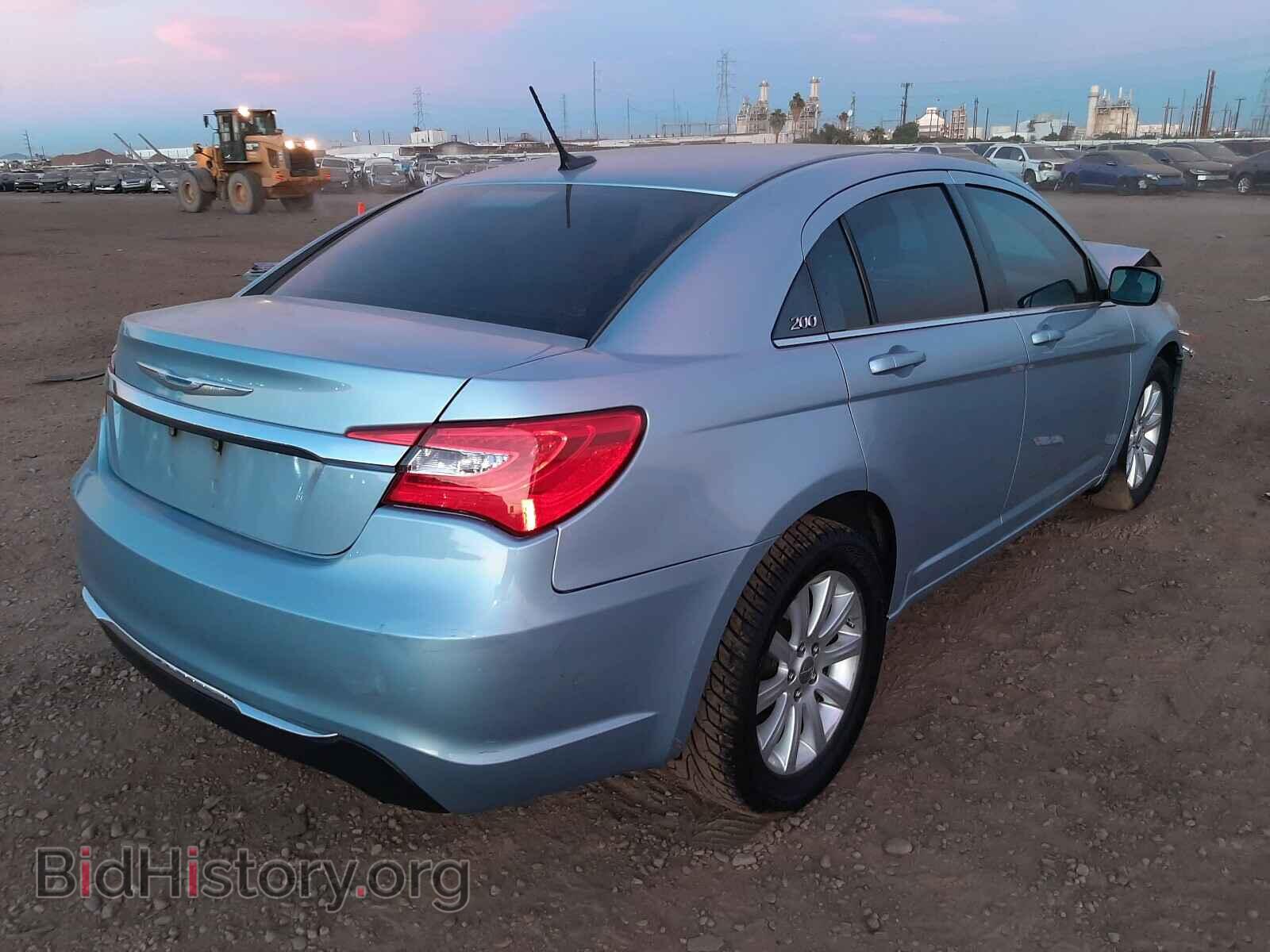 2012 CHRYSLER 200 - VIN: 1C3CCBBB2CN188904 - Фото 4