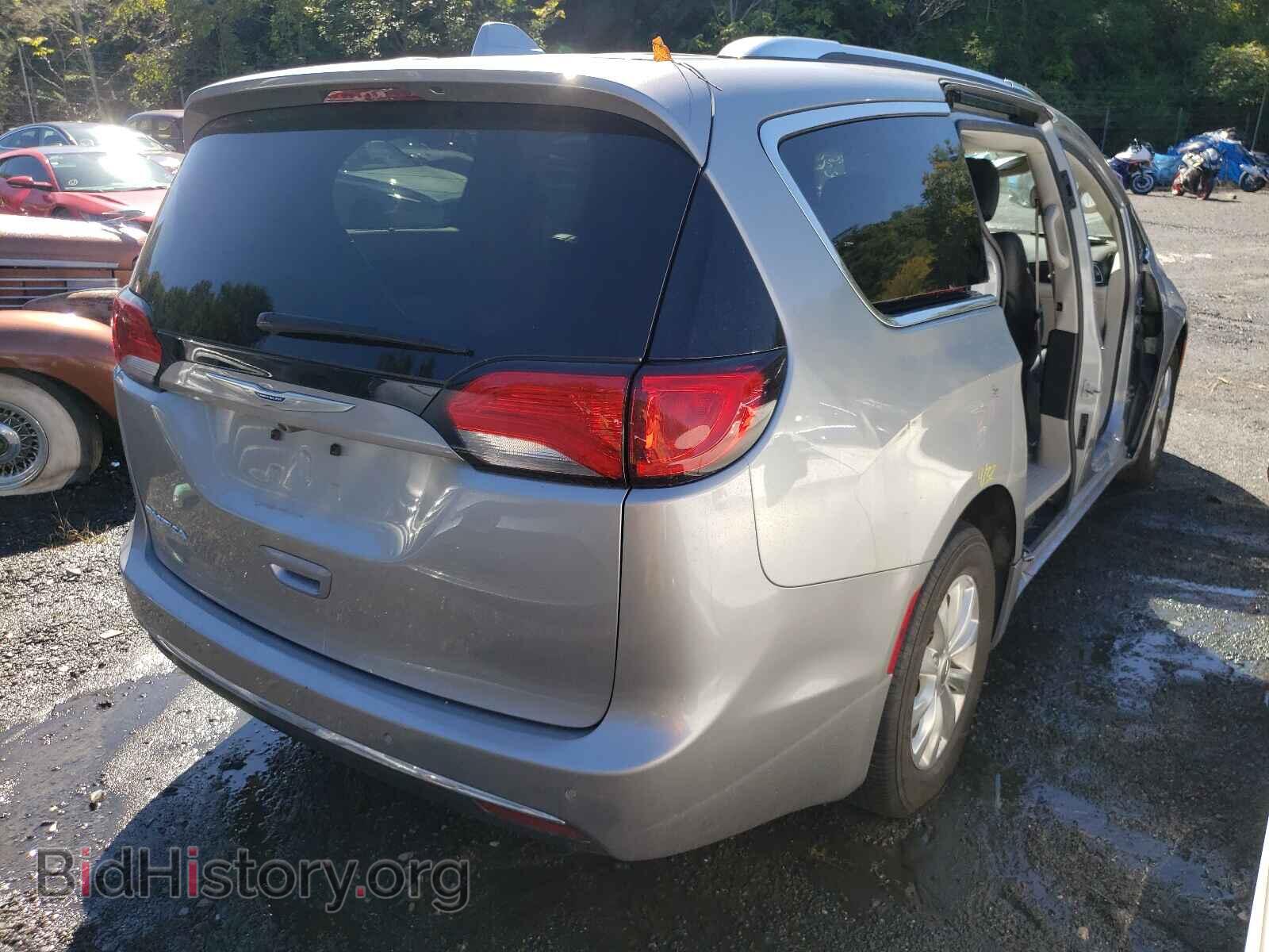 2018 CHRYSLER PACIFICA - VIN: 2C4RC1BG8JR197943 - Фото 4