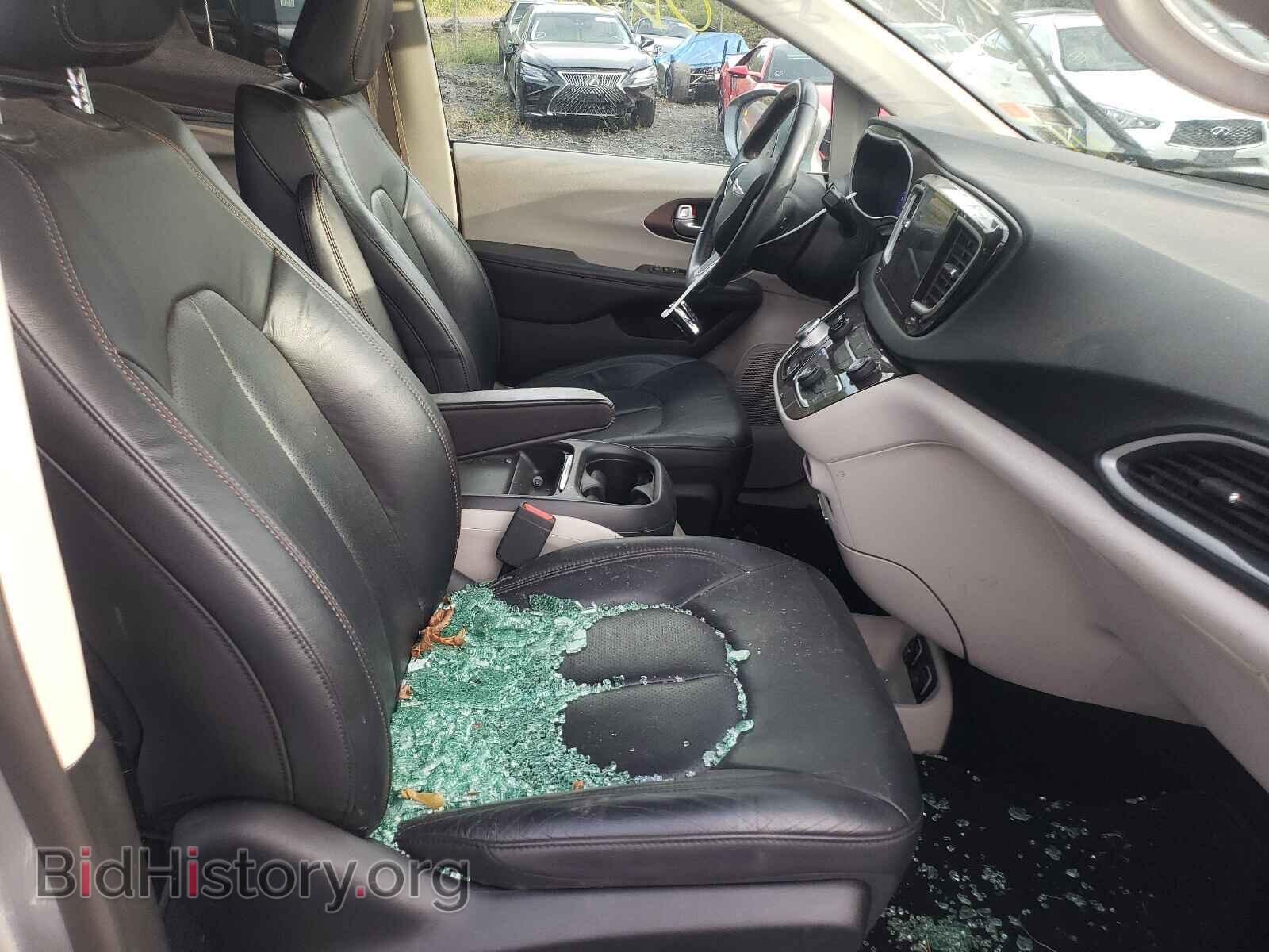 2018 CHRYSLER PACIFICA - VIN: 2C4RC1BG8JR197943 - Фото 5