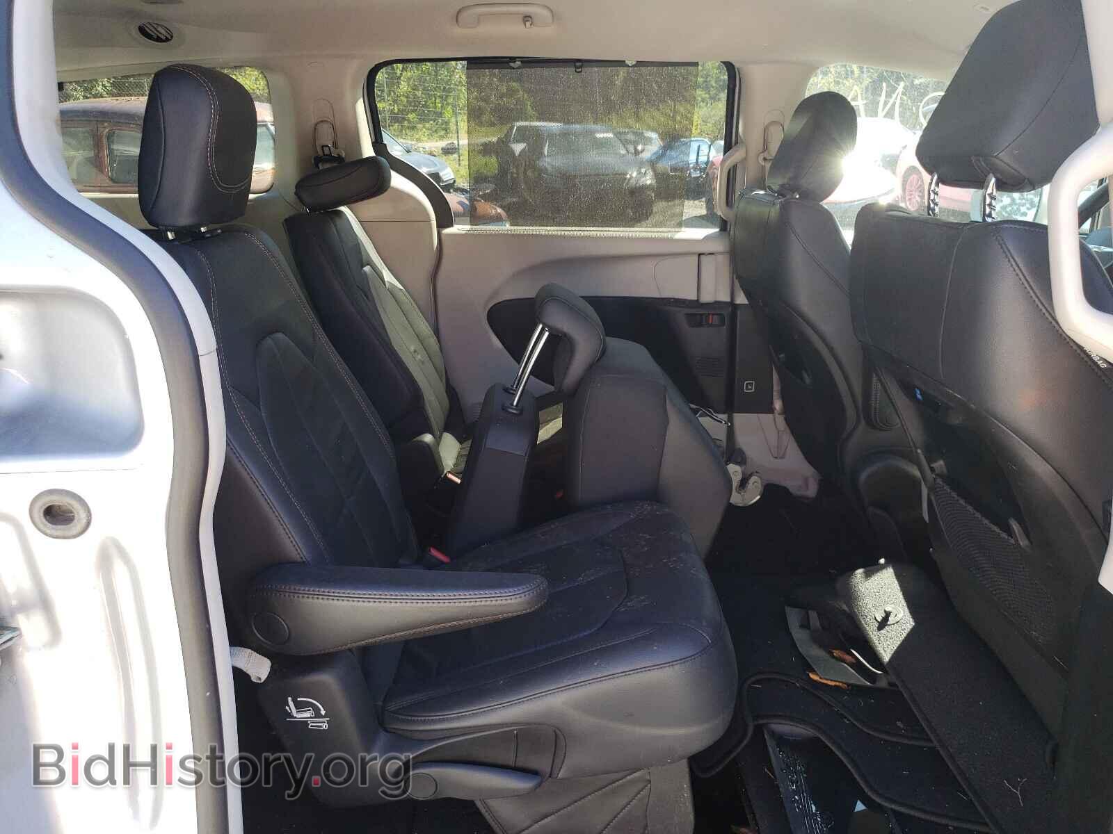 2018 CHRYSLER PACIFICA - VIN: 2C4RC1BG8JR197943 - Фото 6