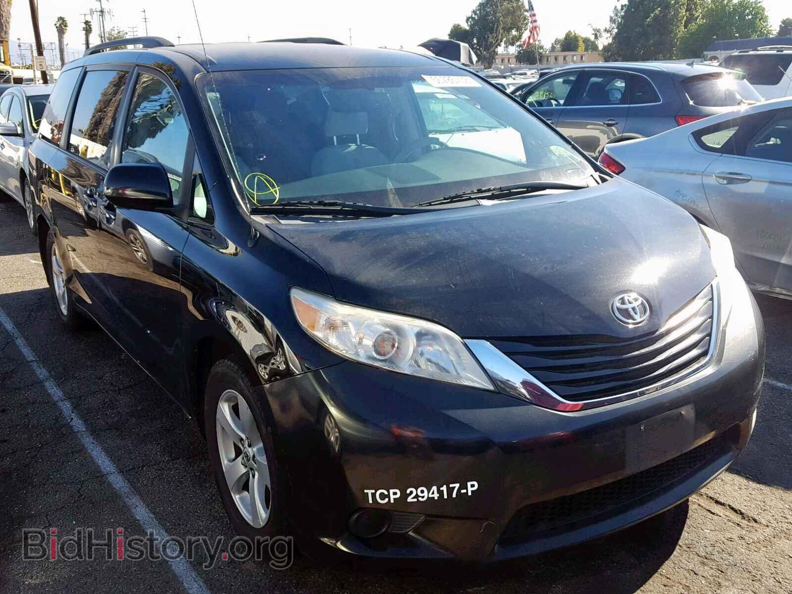 Photo 5TDKK3DC6CS196200 - TOYOTA SIENNA LE 2012