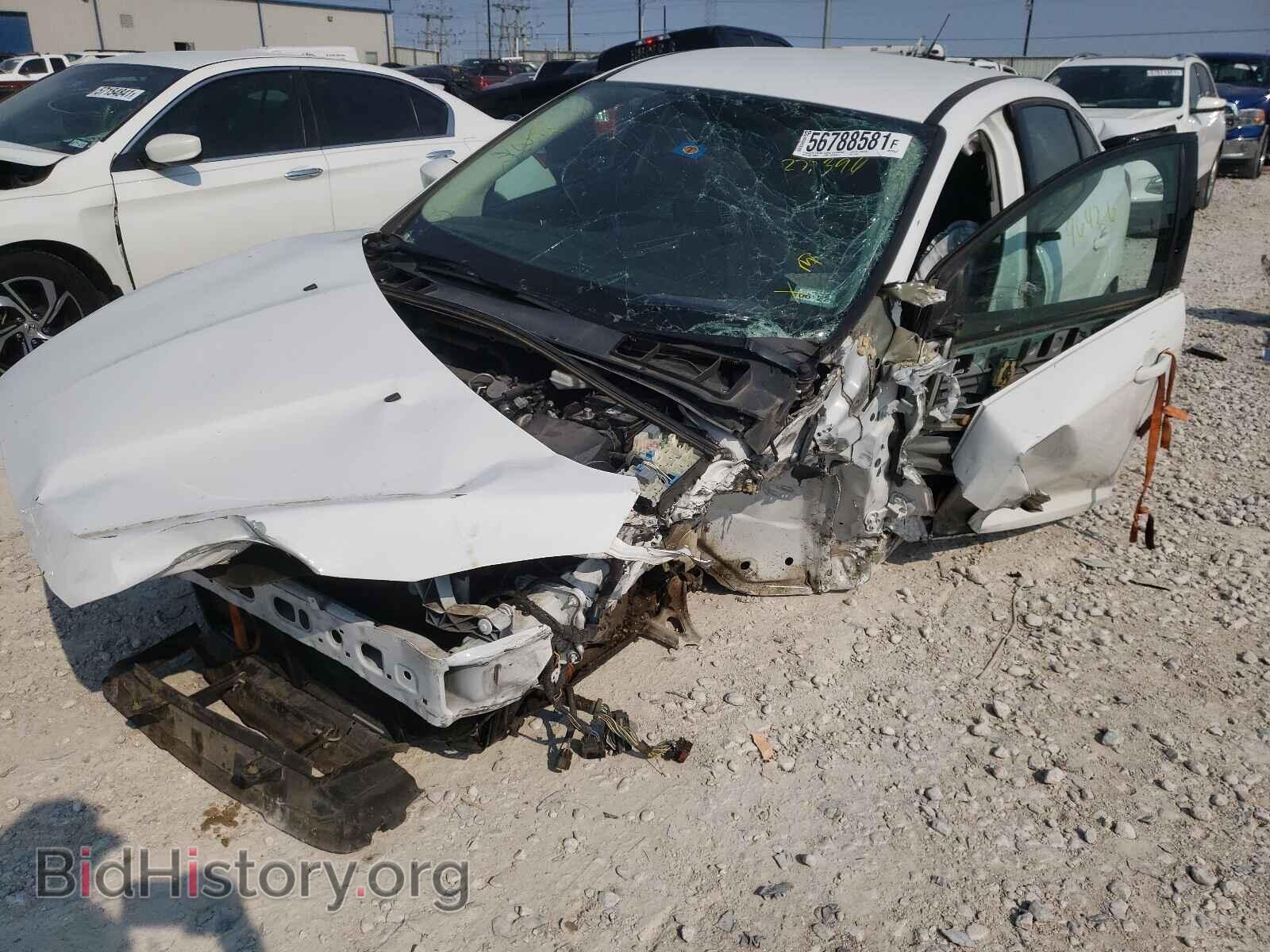 2018 FORD FOCUS - VIN: 1FADP3F21JL277396 - Photo 2