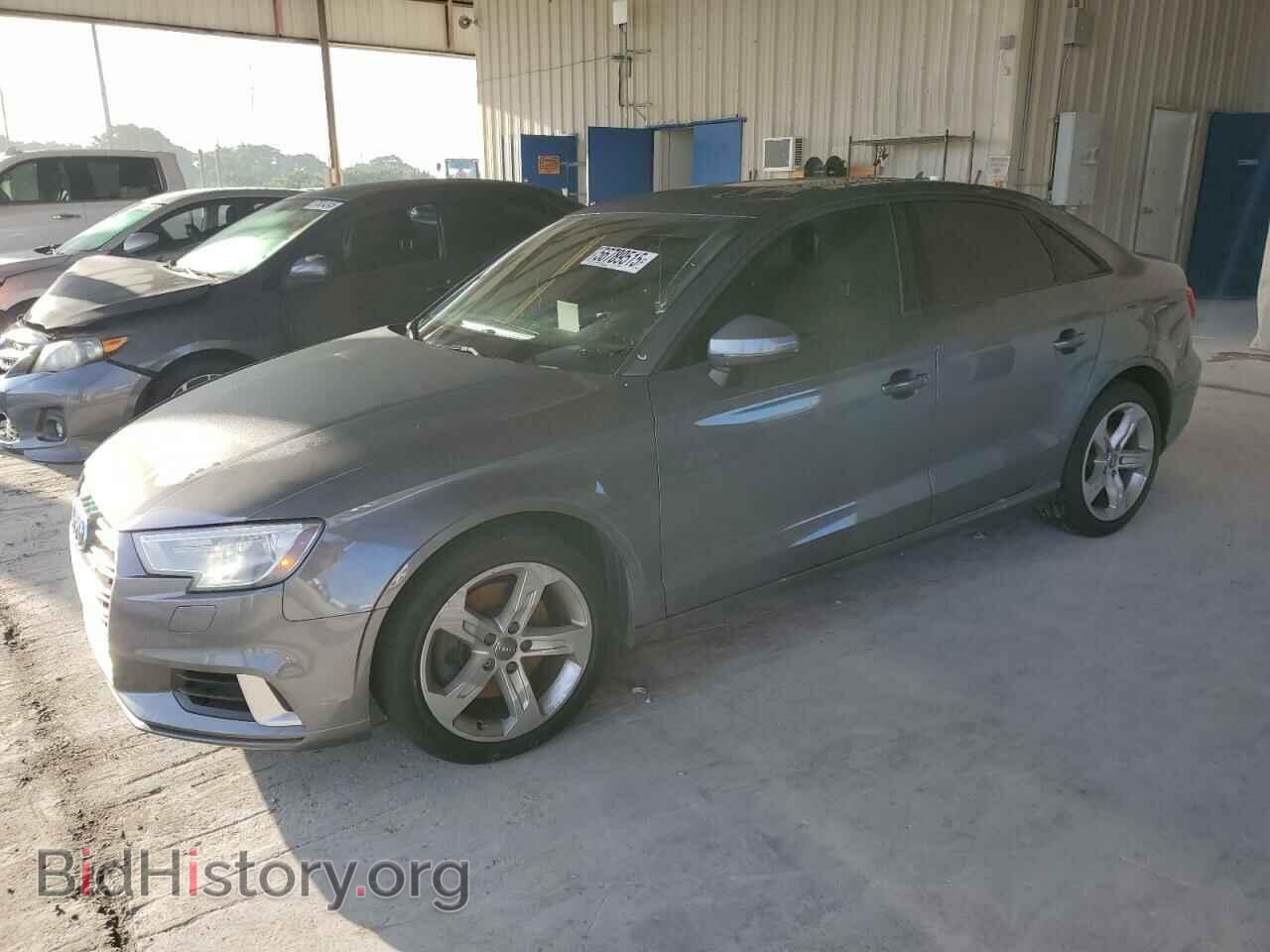 Photo WAUAUGFFXJ1015532 - AUDI A3 2018