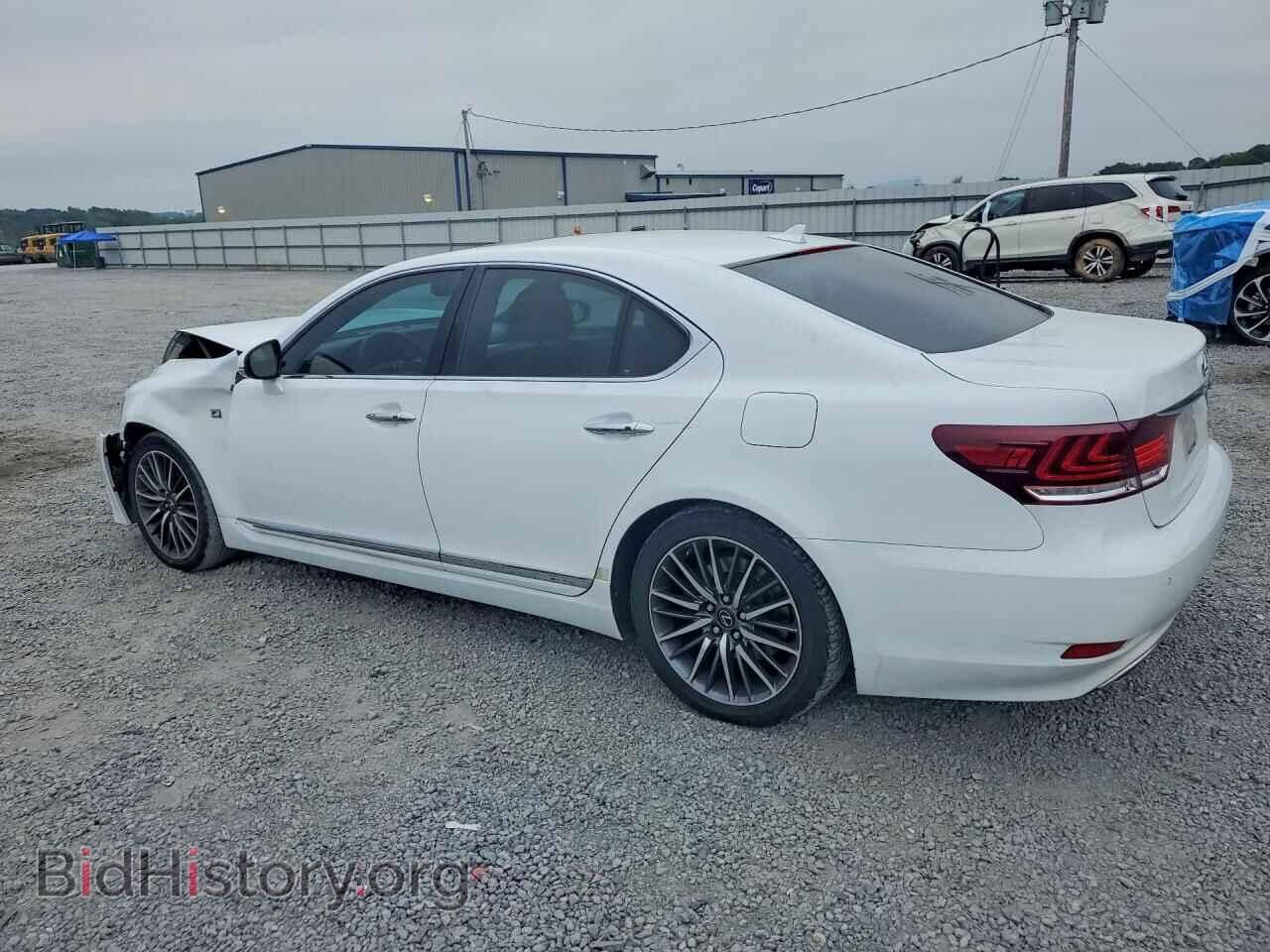 2013 LEXUS LS460 - VIN: JTHBL5EF4D5121762 - Photo 2