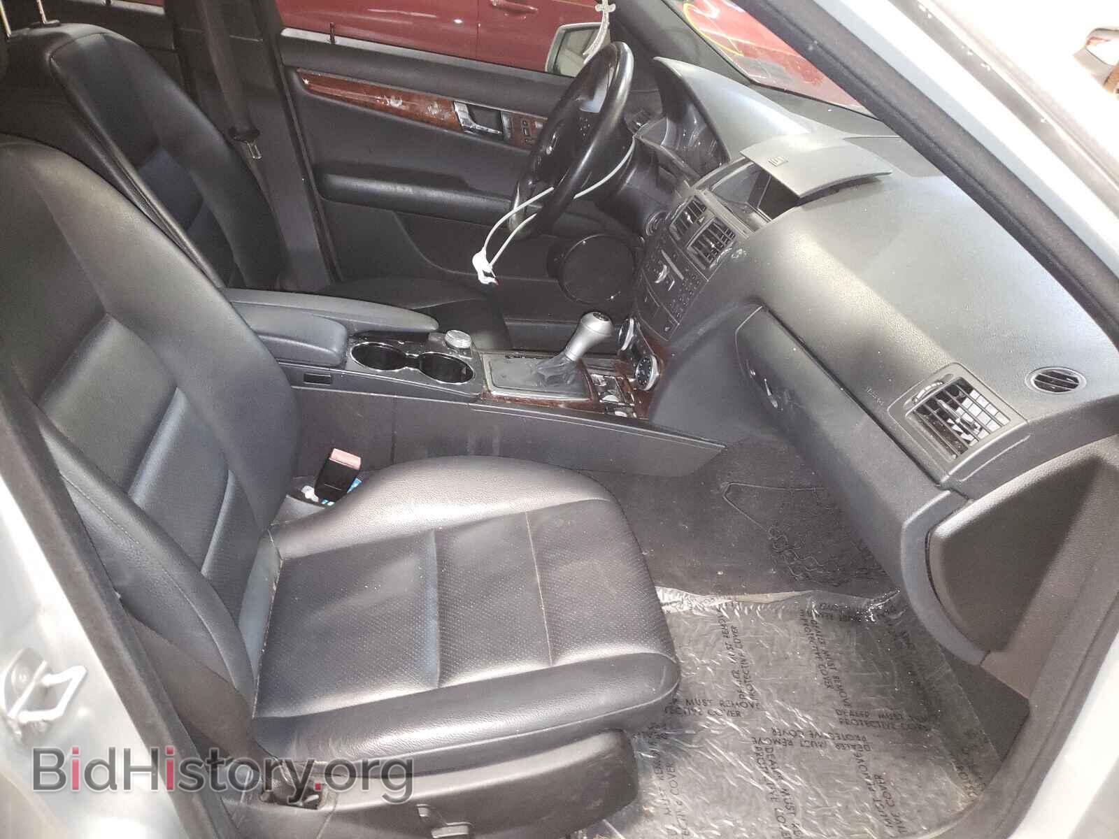 2011 MERCEDES-BENZ C-CLASS - VIN: WDDGF5EB4BA475917 - Фото 5