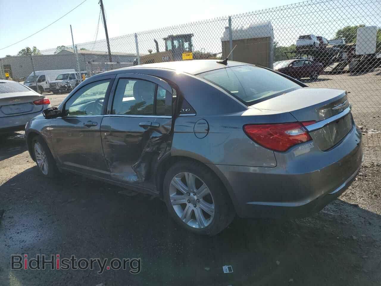 2012 CHRYSLER 200 - VIN: 1C3CCBBG7CN200380 - Photo 2