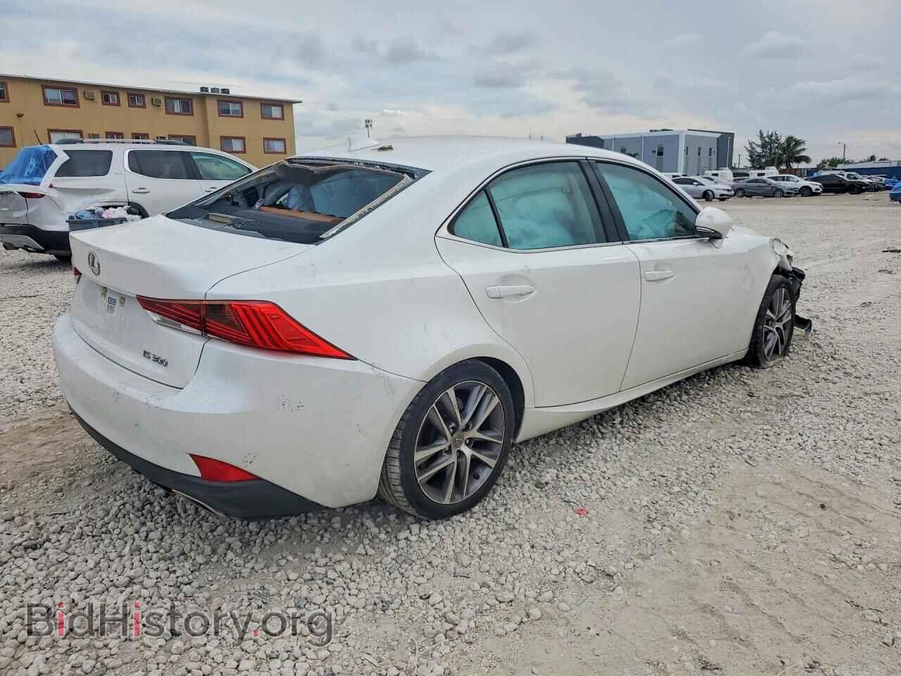 2019 LEXUS IS - VIN: JTHBA1D28K5098593 - Photo 3