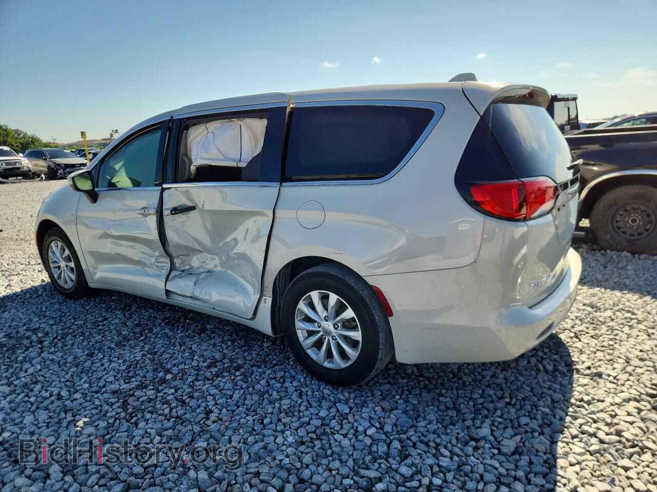 2017 CHRYSLER PACIFICA - VIN: 2C4RC1DG5HR579015 - Фото 2