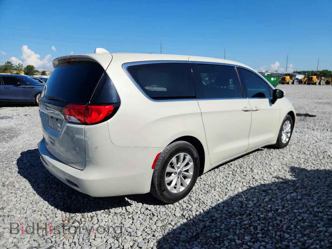 2017 CHRYSLER PACIFICA - VIN: 2C4RC1DG5HR579015 - Фото 3