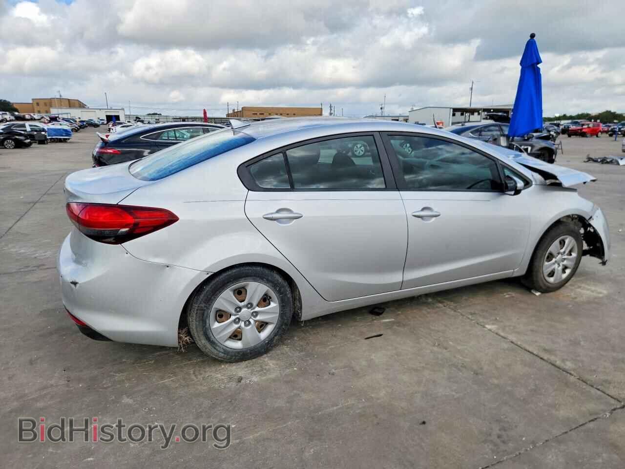 2017 KIA FORTE - VIN: 3KPFK4A75HE055649 - Фото 3