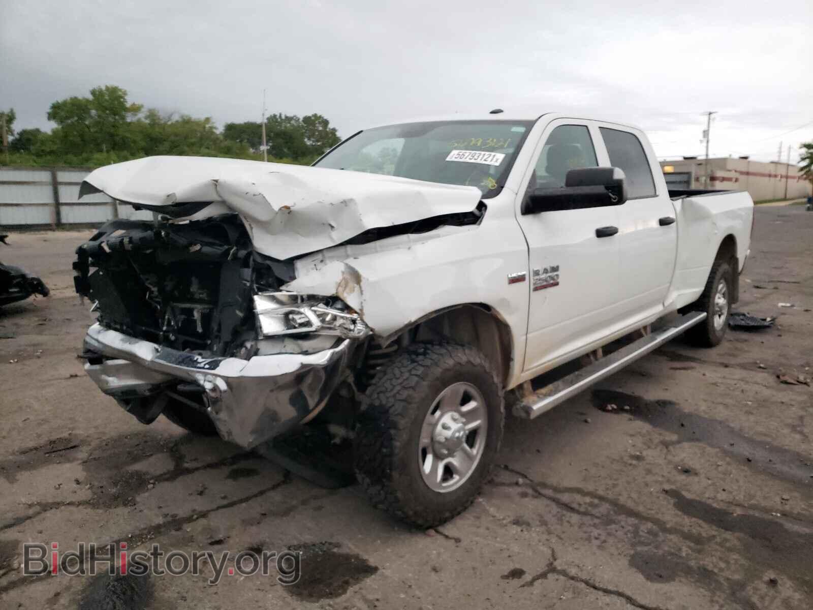 2017 RAM 2500 - VIN: 3C6UR5HJ9HG786655 - Фото 2