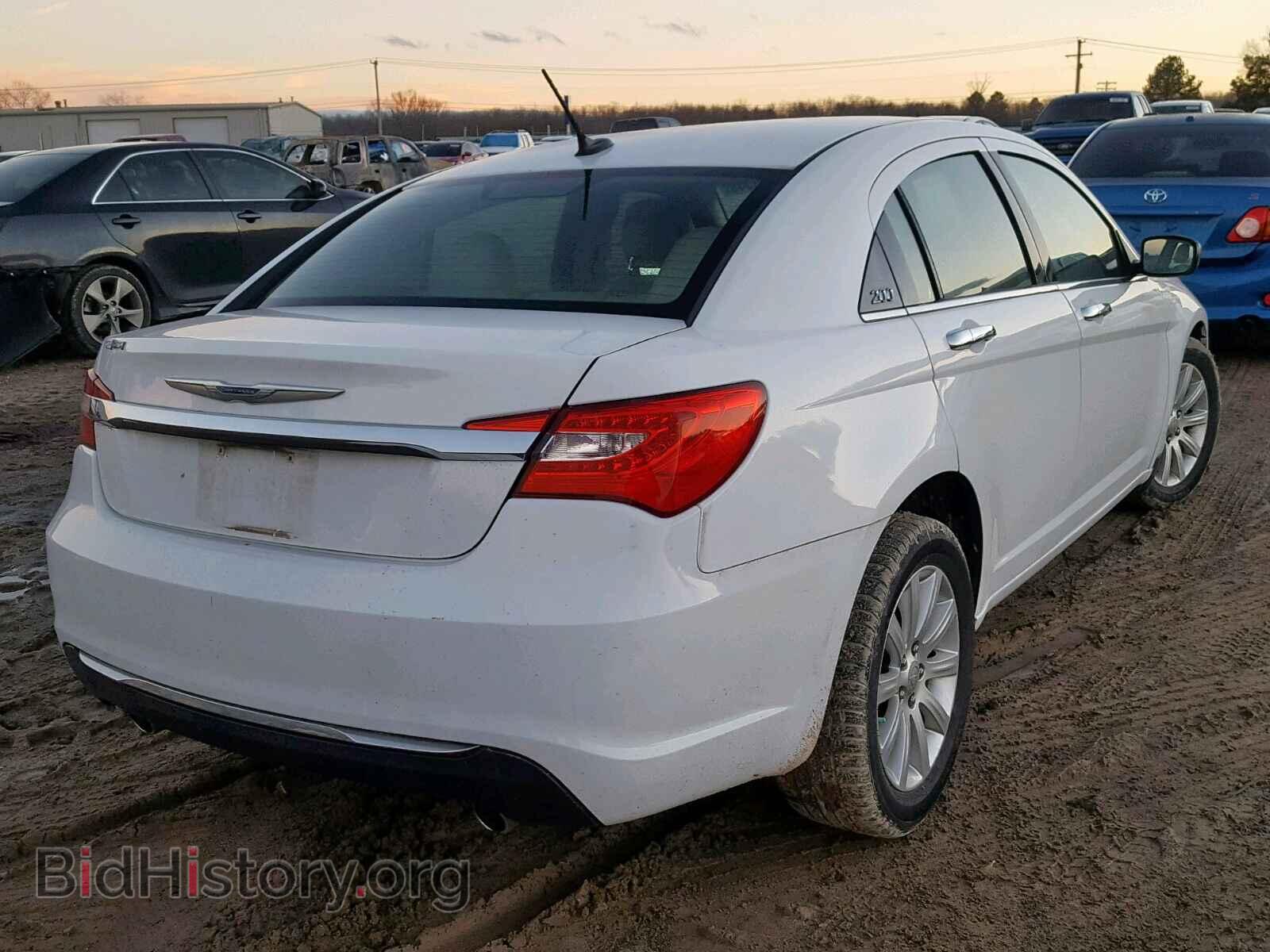 2013 CHRYSLER 200 - VIN: 1C3CCBCG4DN509109 - Photo 4
