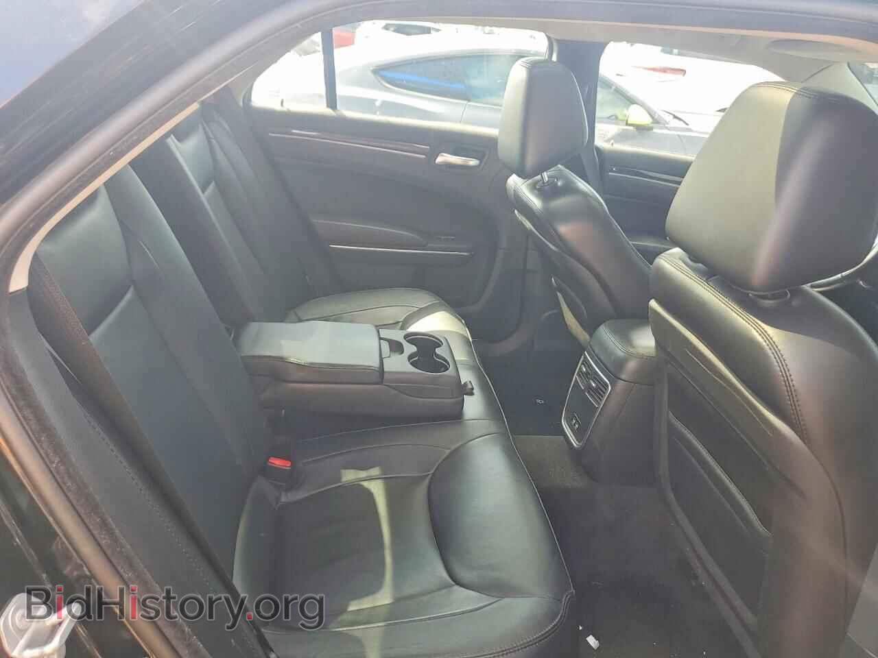 2016 CHRYSLER 300 - VIN: 2C3CCAAG6GH207850 - Фото 10