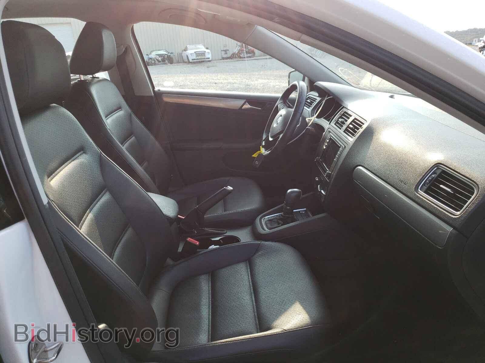 2017 VOLKSWAGEN JETTA - VIN: 3VWDB7AJ5HM306483 - Фото 5